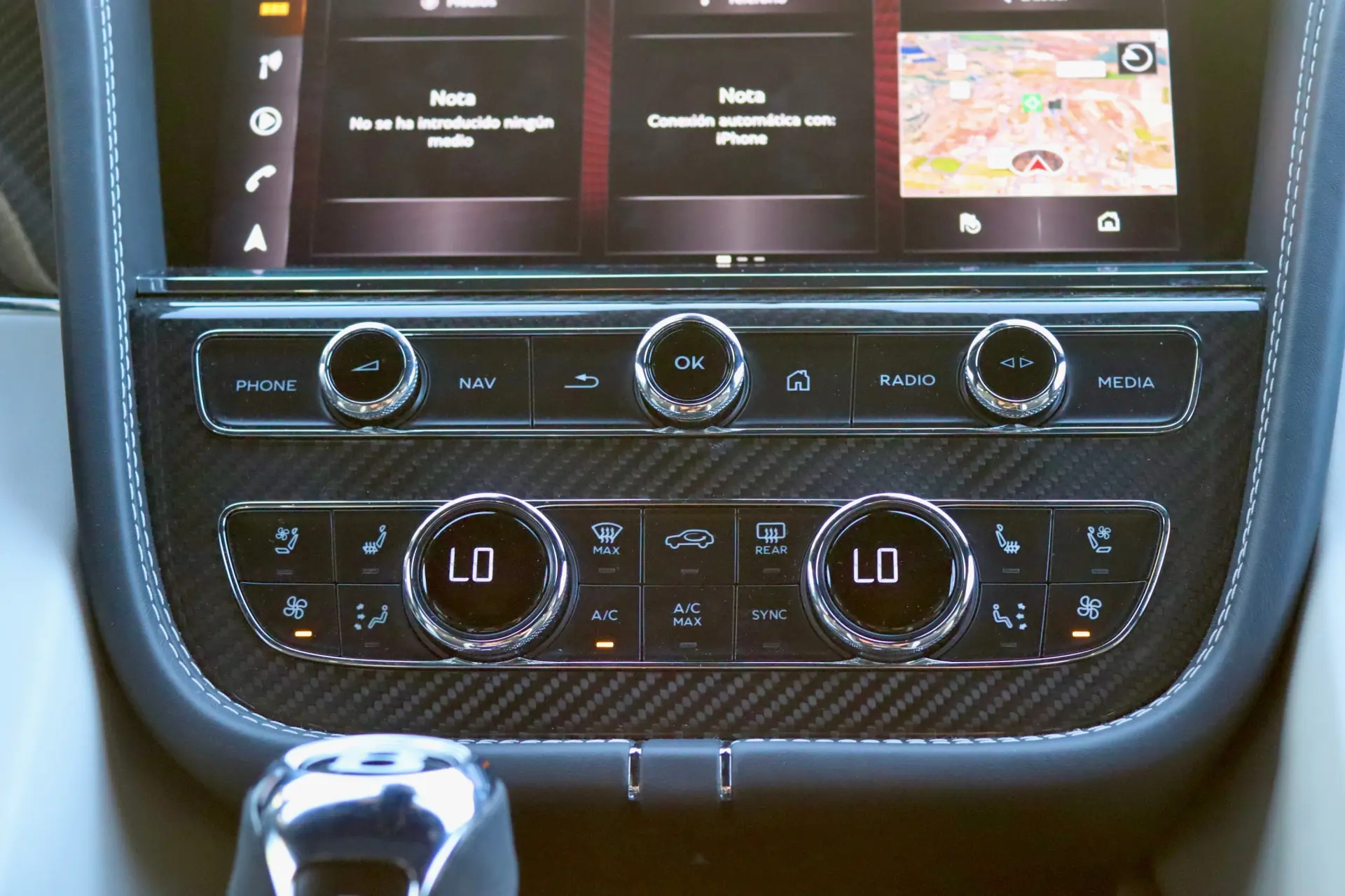 Bentley Bentayga V8 S Black Edition 35