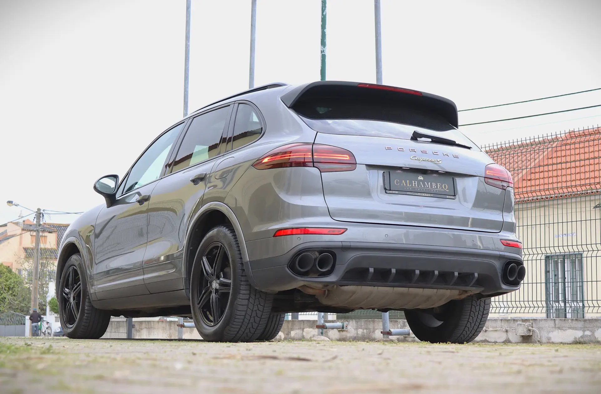 Porsche Cayenne S E-Hybrid 8