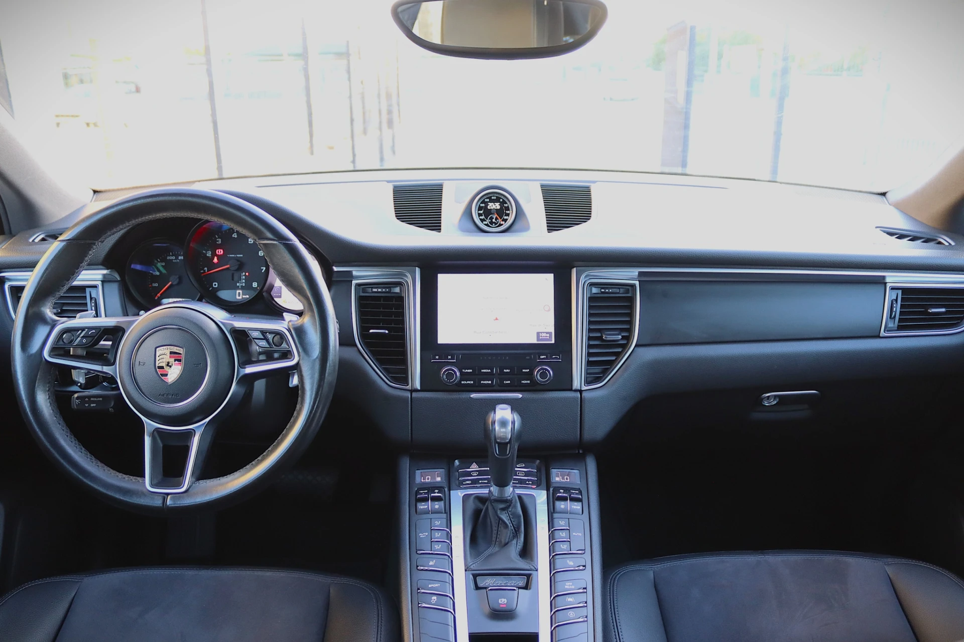 Porsche Macan 2.0 PDK Standard 4