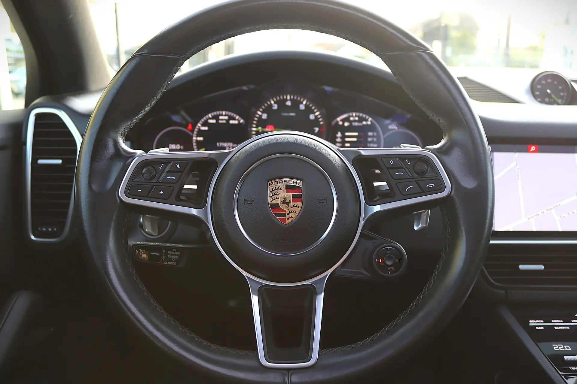 Porsche Cayenne E-Hybrid 26