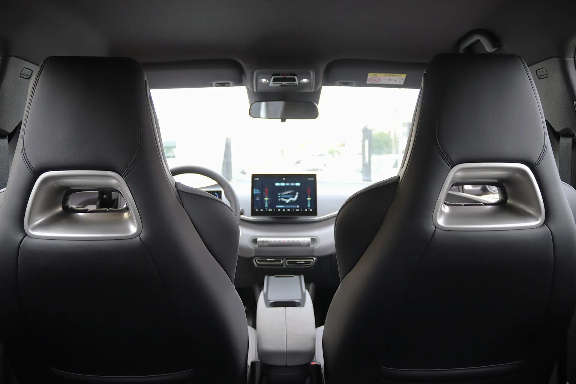 BYD Dolphin Surf 43.2 kWh Boost 30