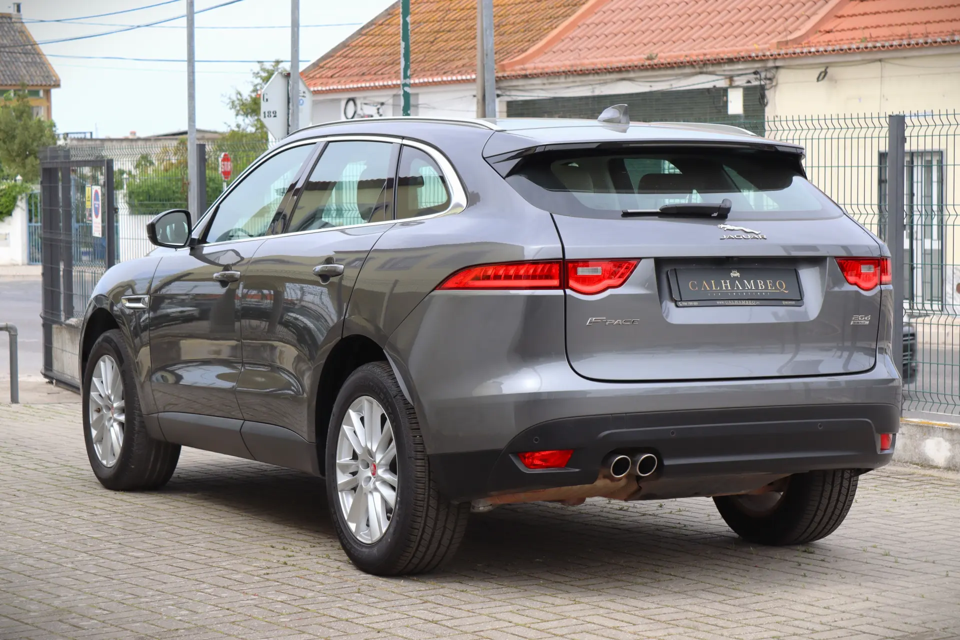 Jaguar F-Pace 20d Aut. Prestige 10