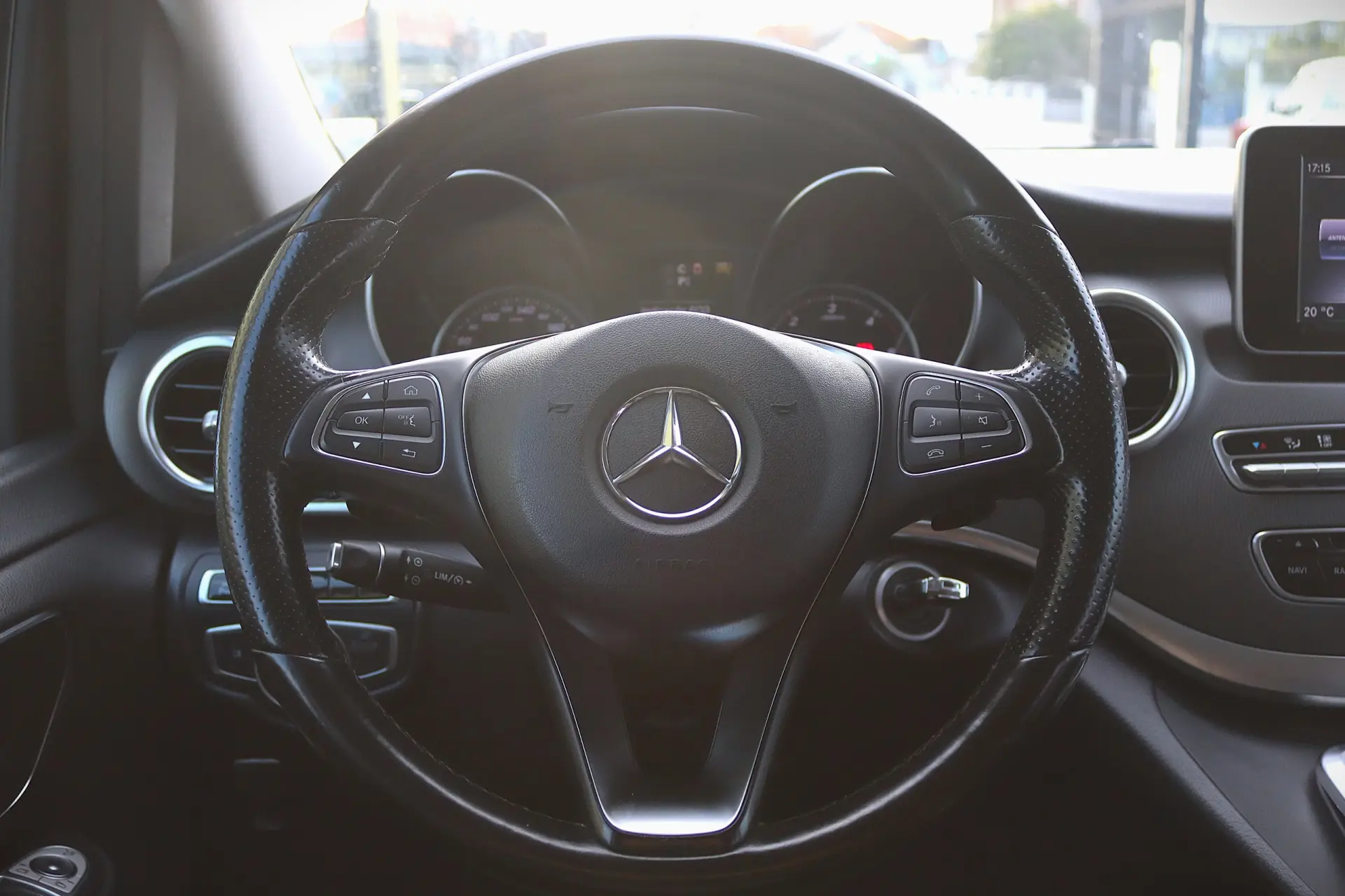 Mercedes-Benz V 220 d Aut. 16