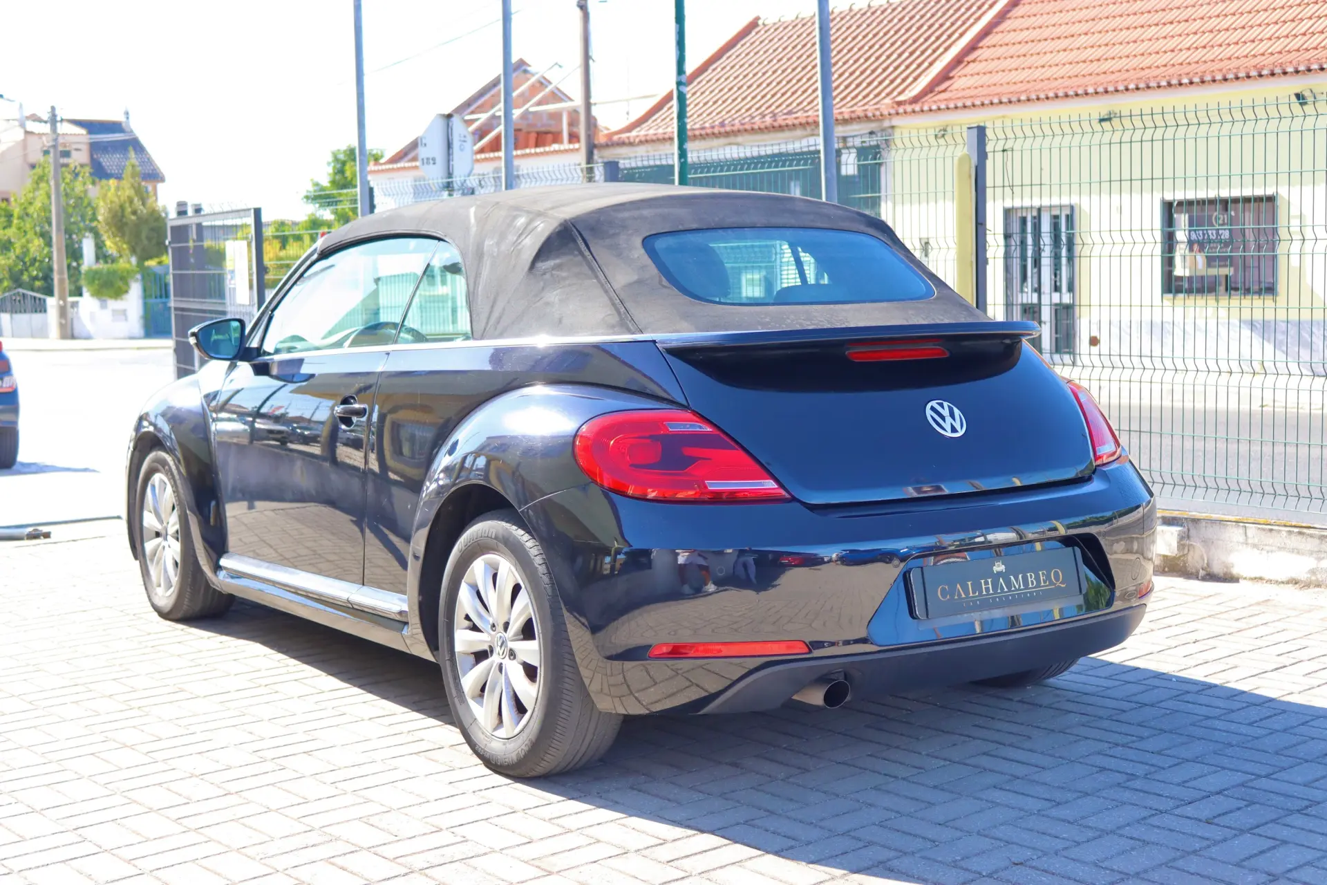 Volkswagen New Beetle Cabriolet 1.6 TDi Design 6