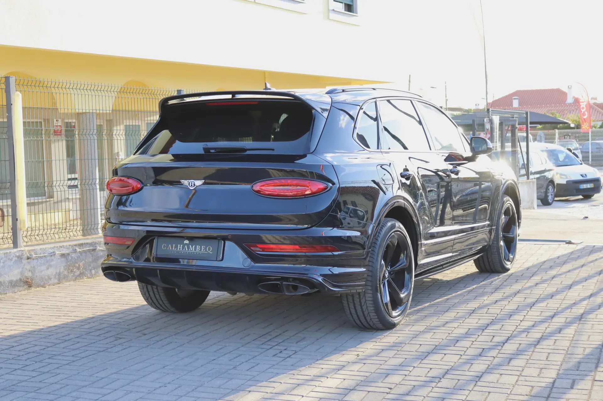 Bentley Bentayga V8 S Black Edition 3