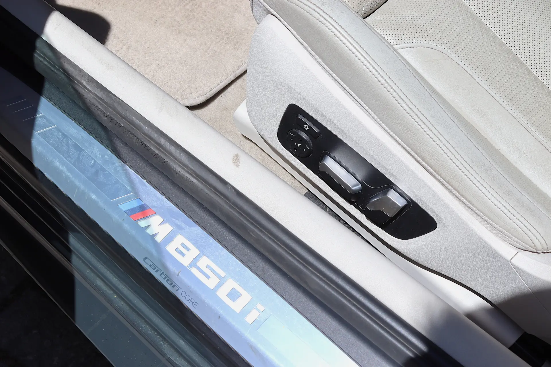 BMW M850i xDrive 14