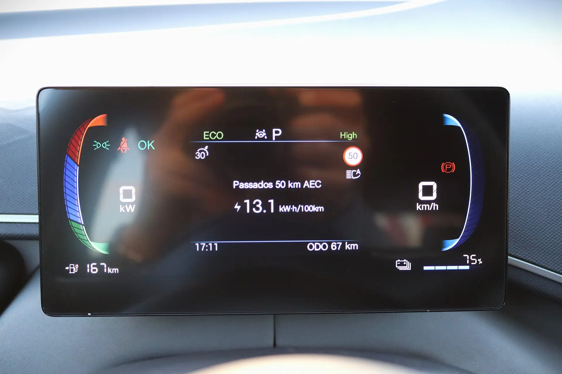 BYD Dolphin Surf 43.2 kWh Boost 22