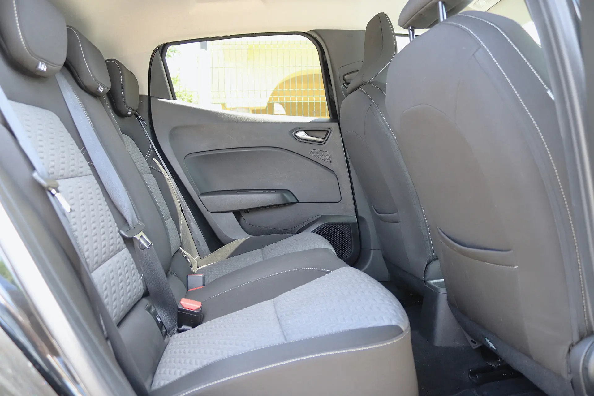 Renault Clio 1.0 TCe Exclusive 21