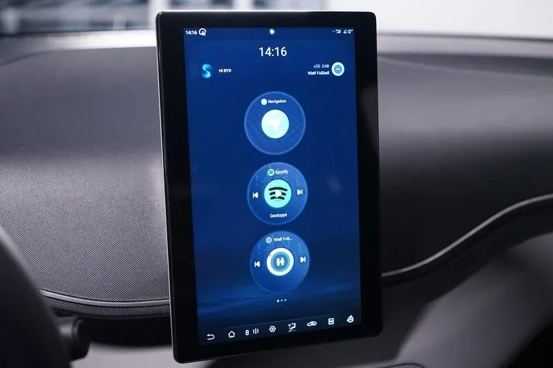 BYD Dolphin Surf 43.2 kWh Boost 10