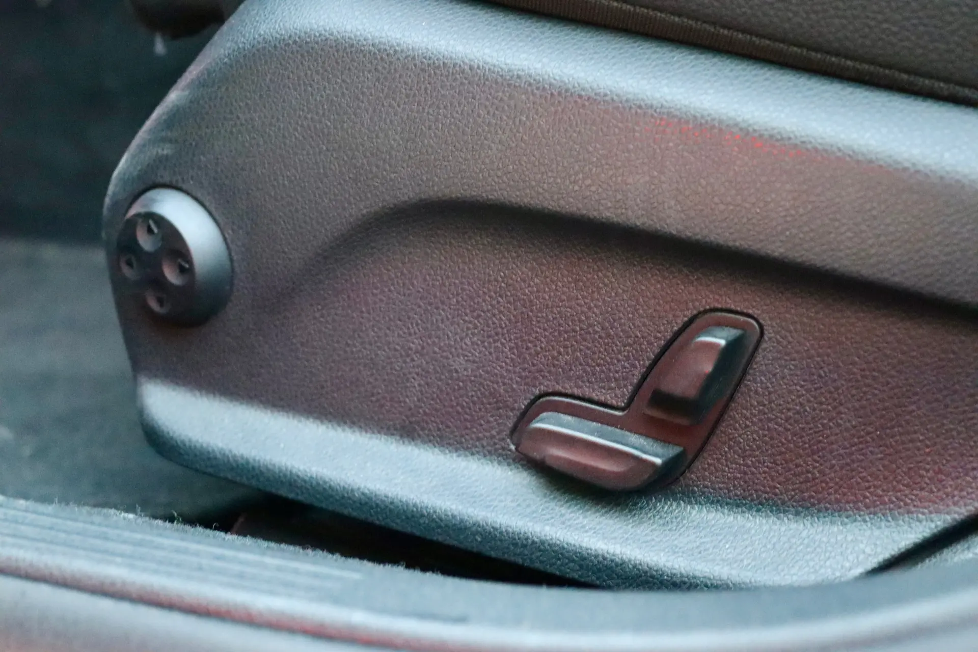 Mercedes-Benz E 220 d AMG Line 7