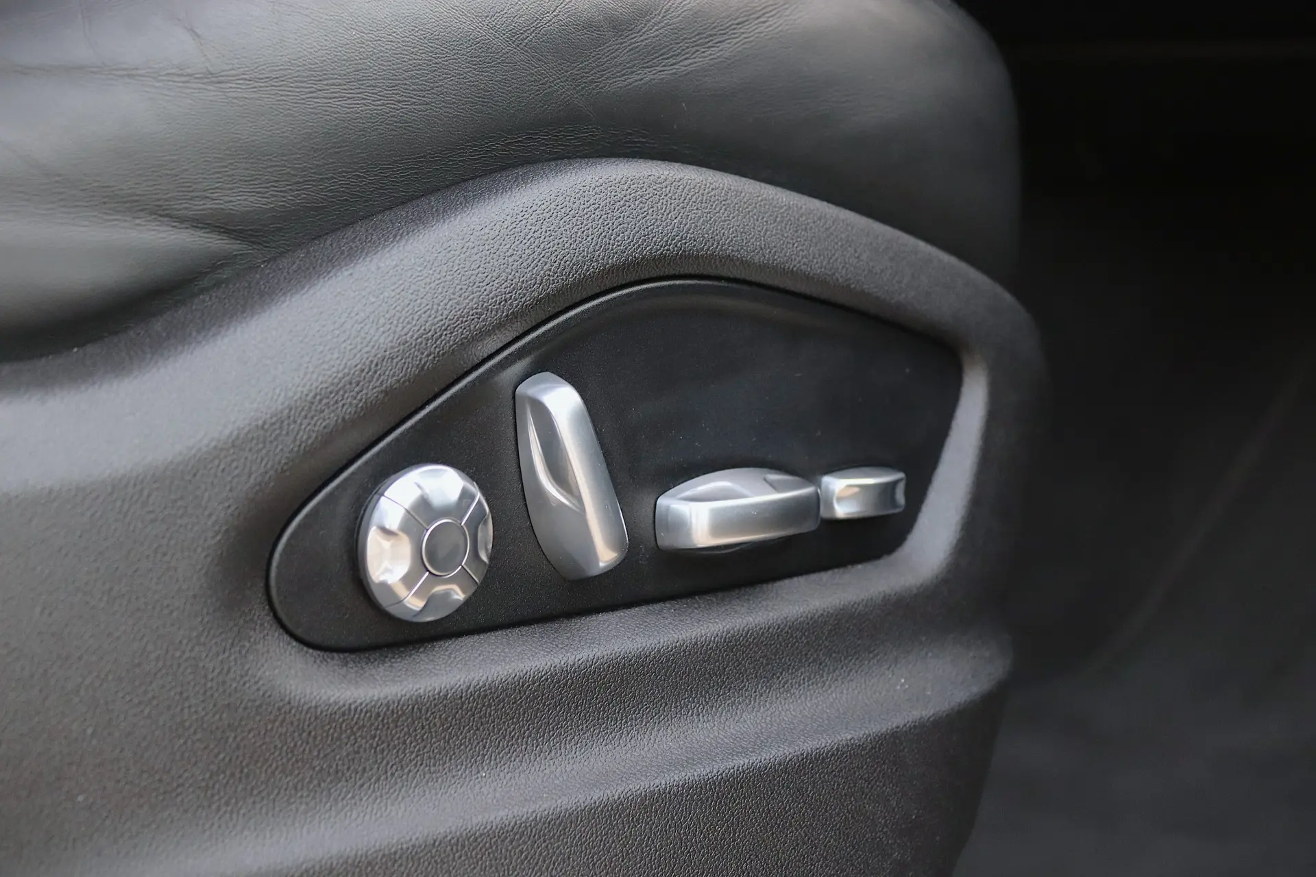 Porsche Cayenne E-Hybrid 41