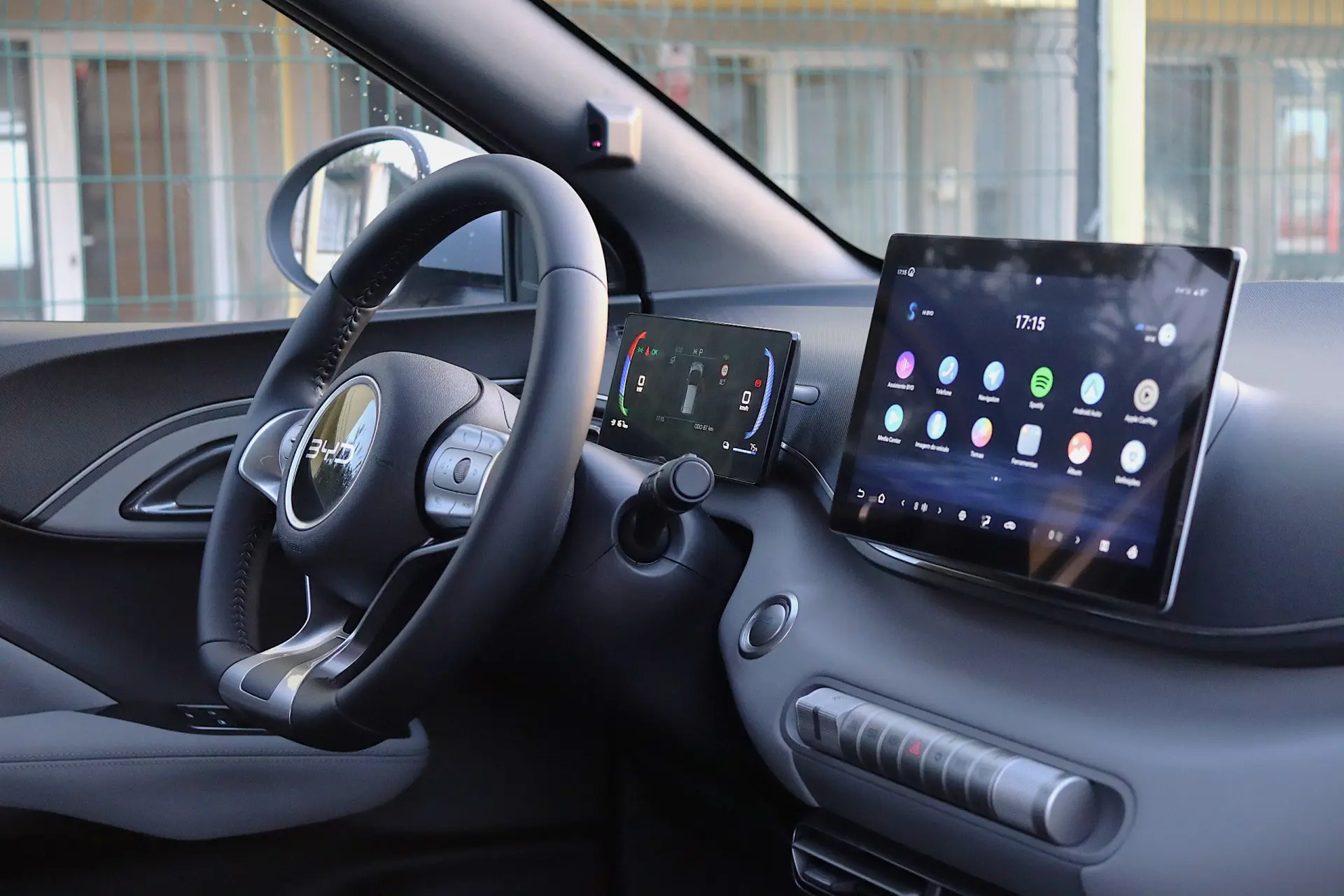 BYD Dolphin Surf 43.2 kWh Boost 28