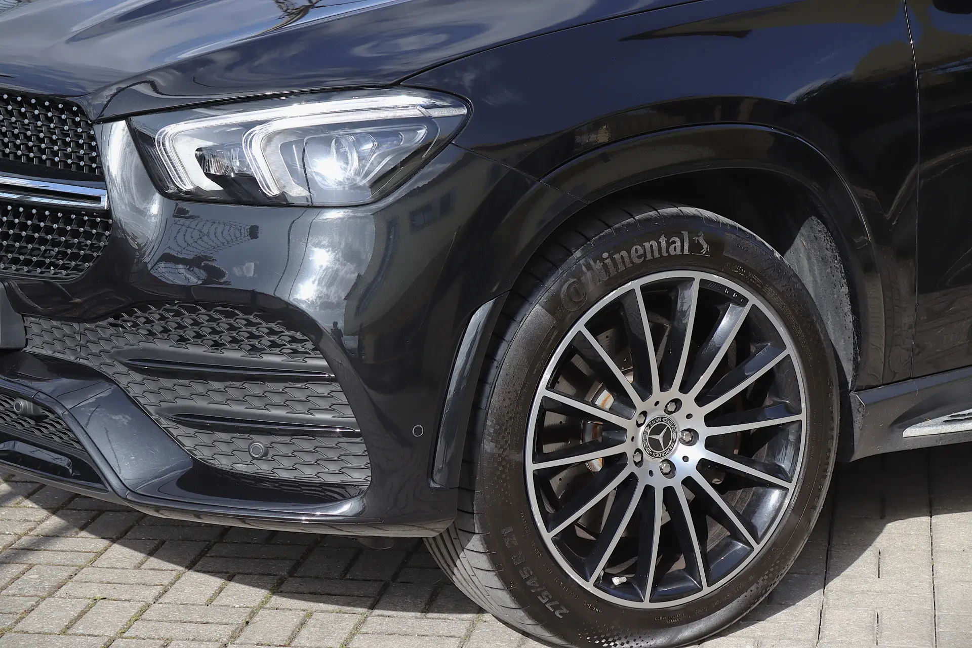 Mercedes-Benz GLE 300 d 4Matic 9G-TRONIC AMG Line 9