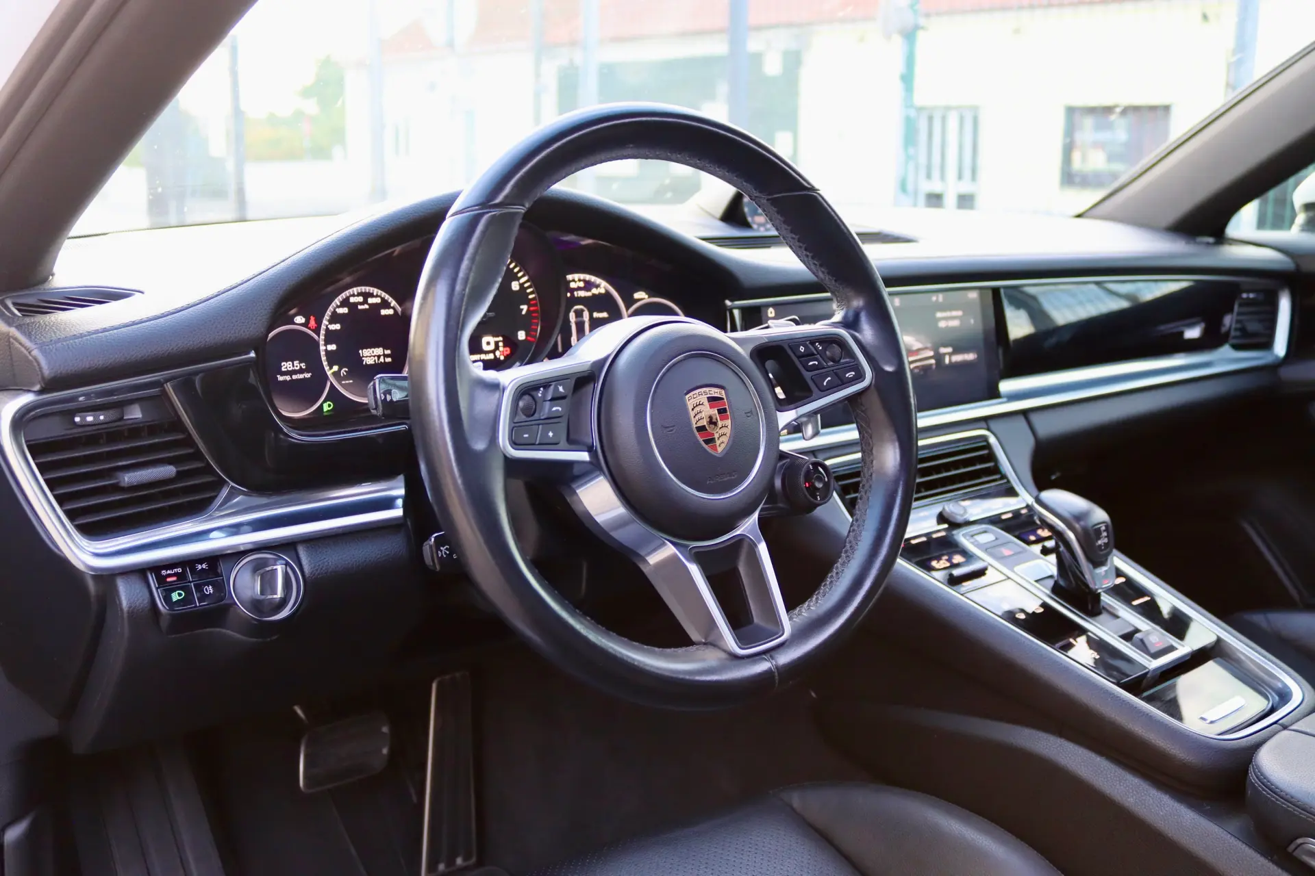 Porsche Panamera 4 E-Hybrid 20