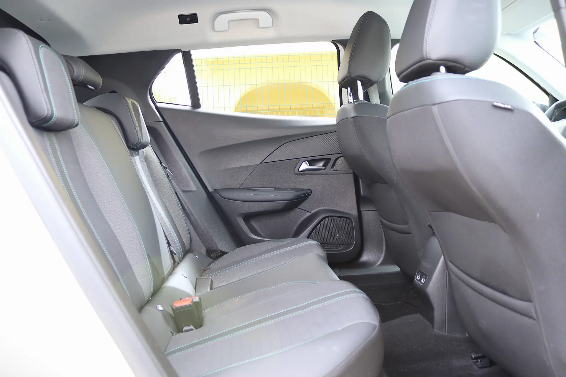 Peugeot 2008 1.2 PureTech Allure 20