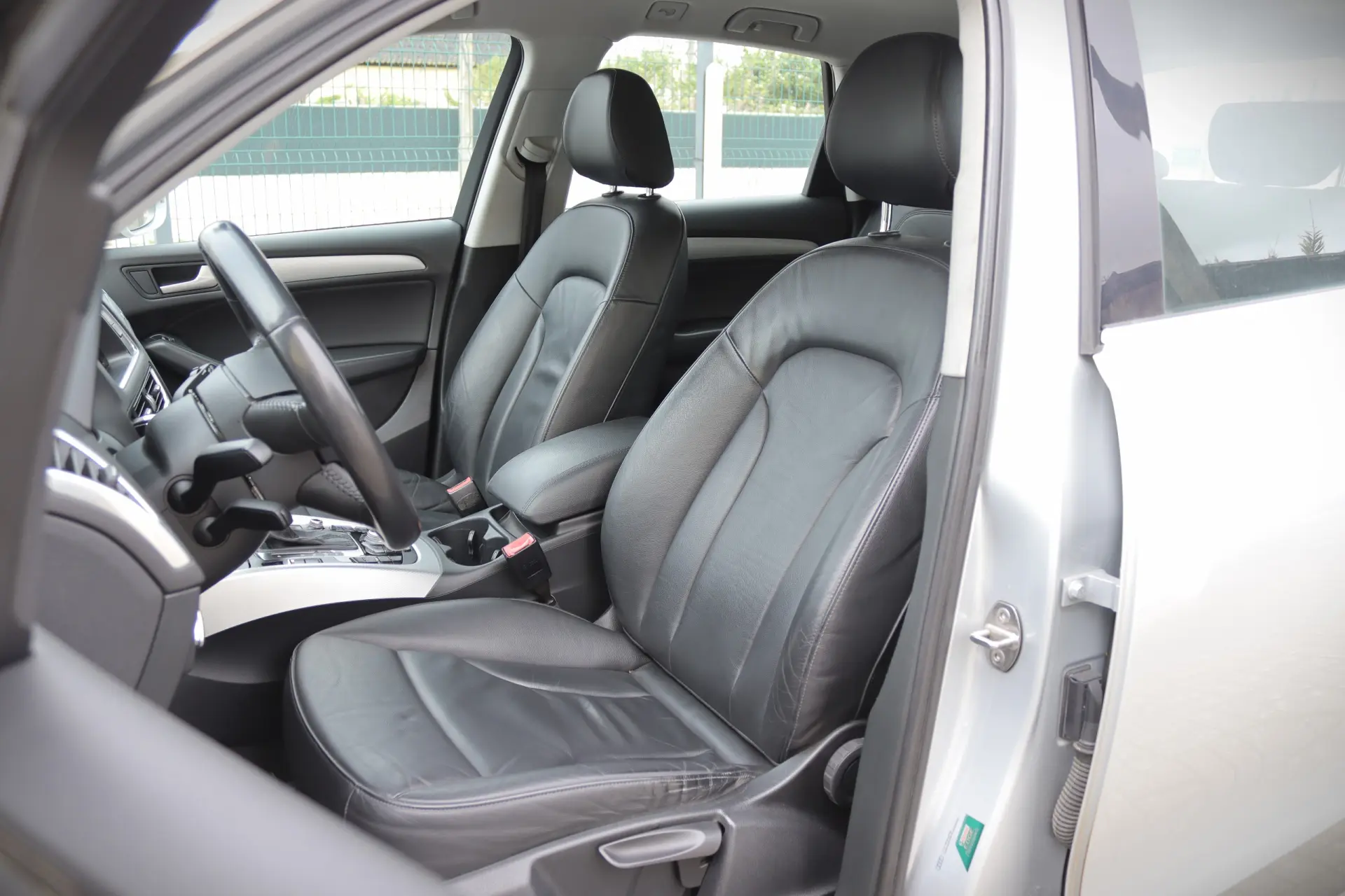 Audi Q5 2.0 TDI quattro S-line S-tronic 27