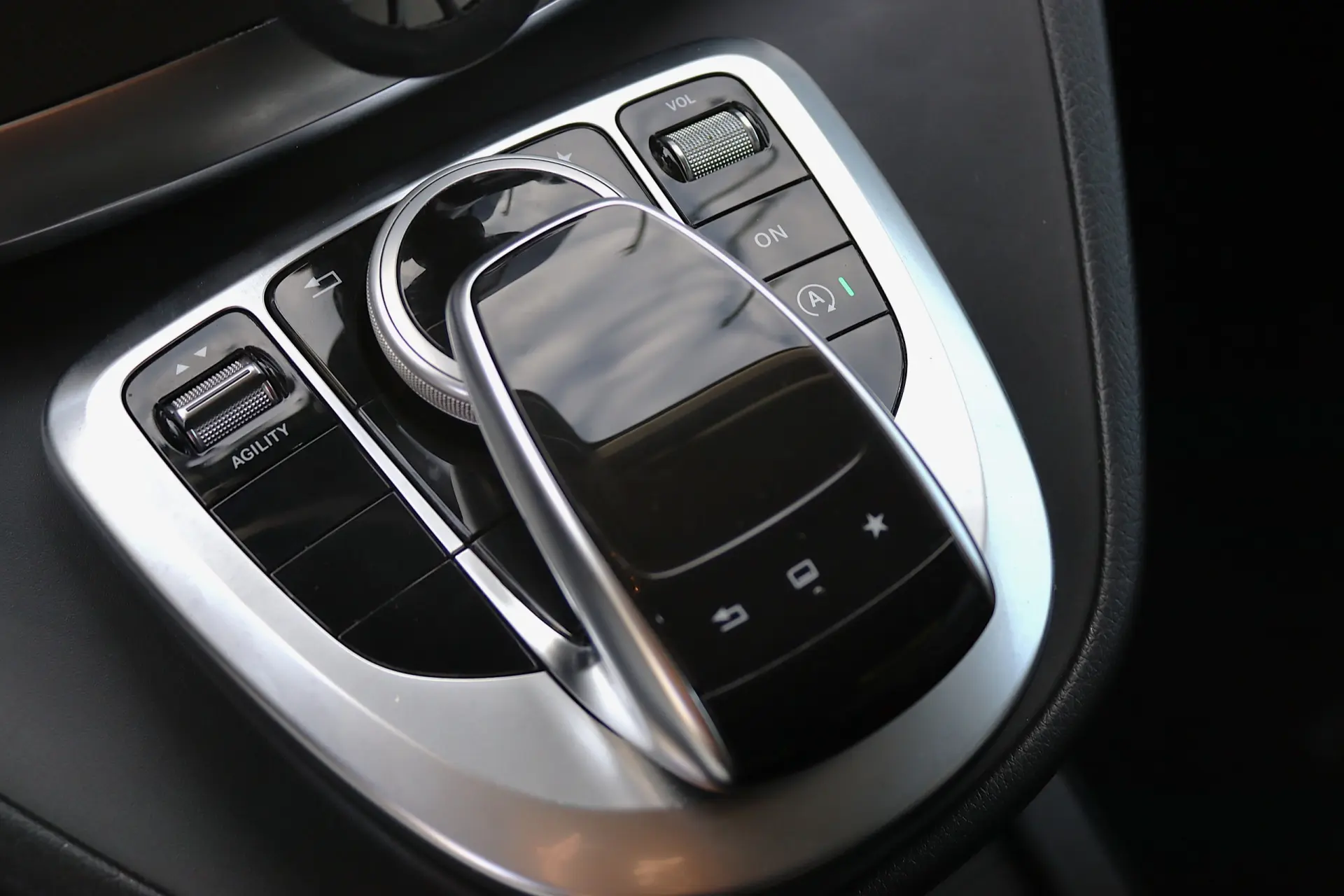 Mercedes-Benz V 220 d Aut. 21