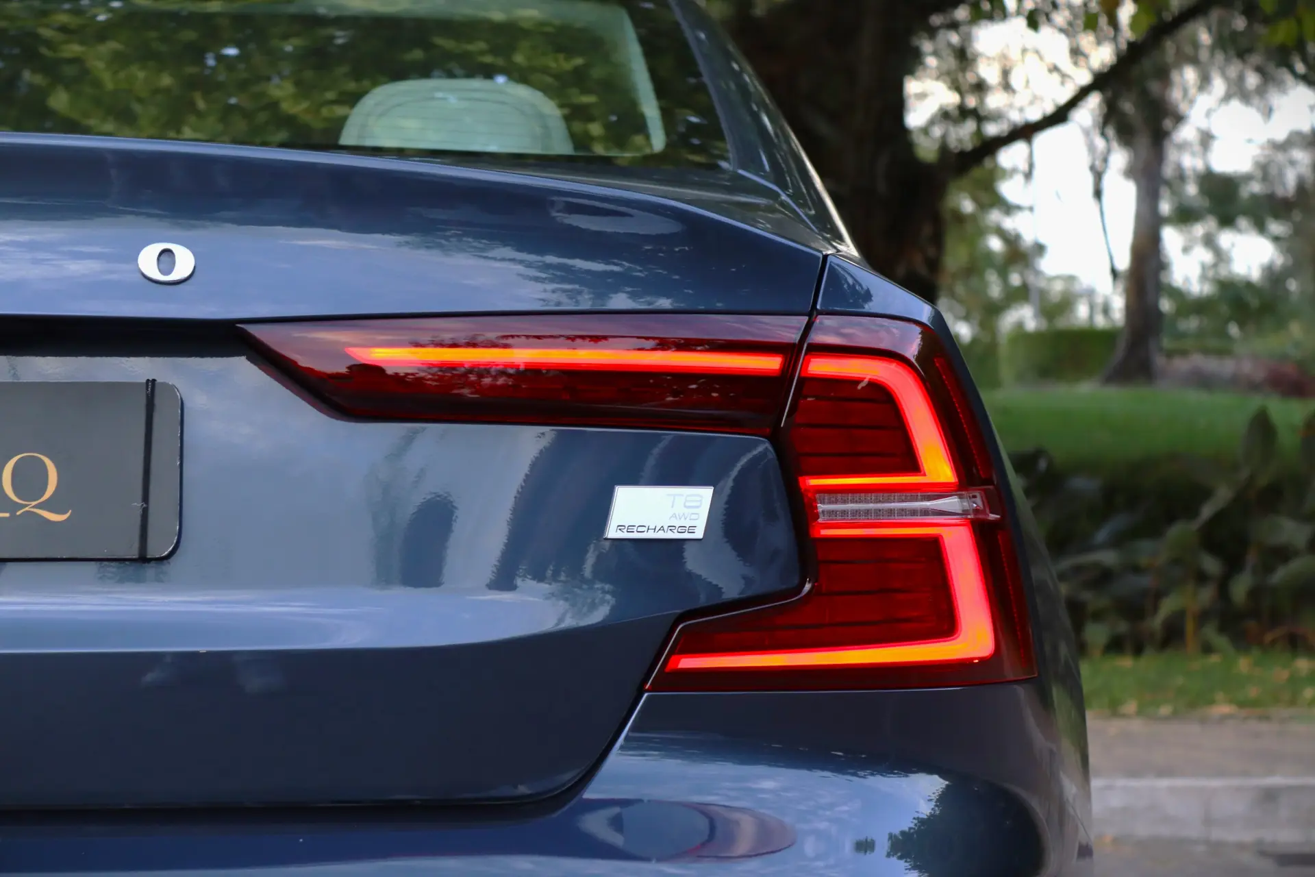 Volvo S60 2.0 T8 PHEV Plus Bright AWD 10