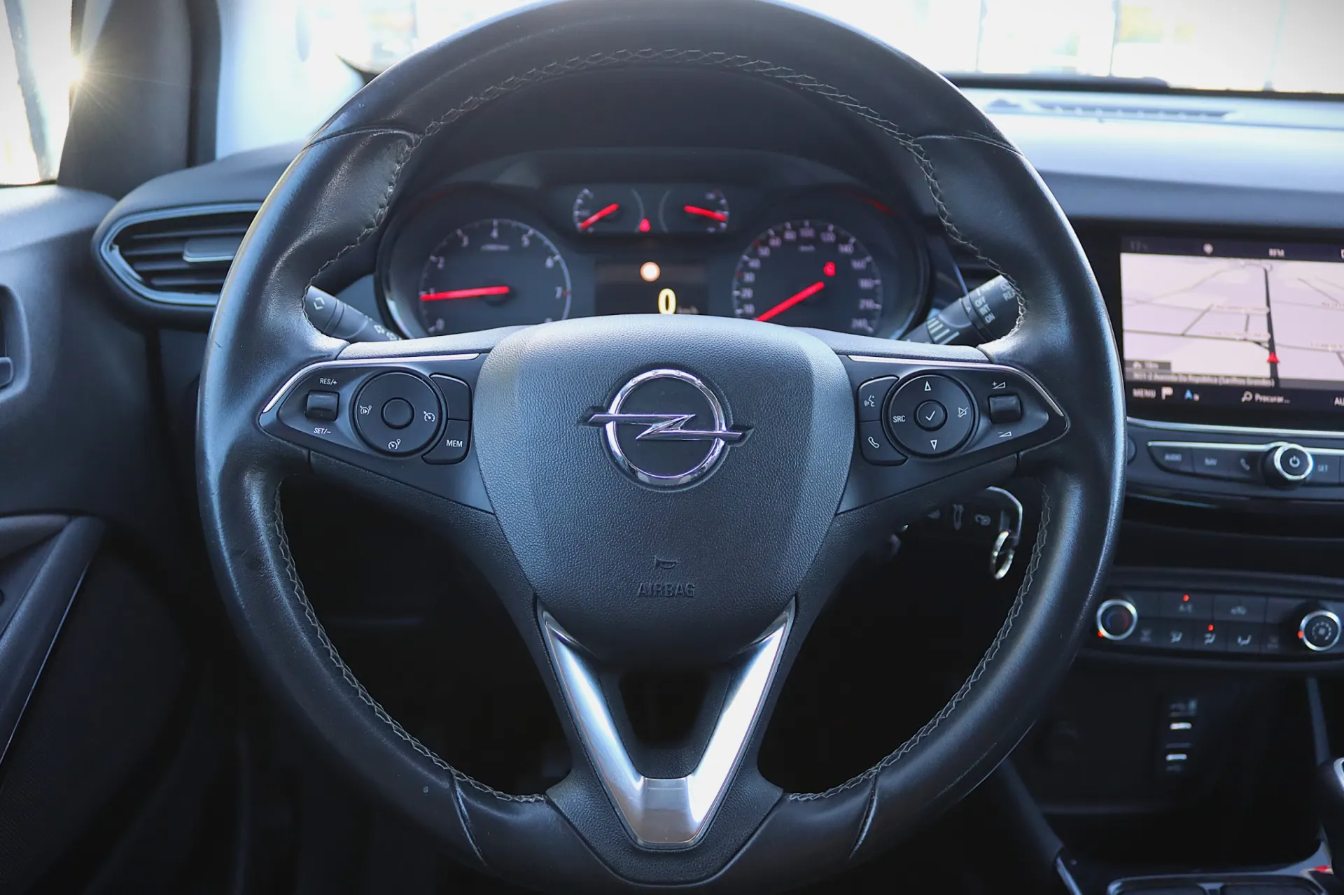 Opel Crossland X 1.2 T 120 Anos 17