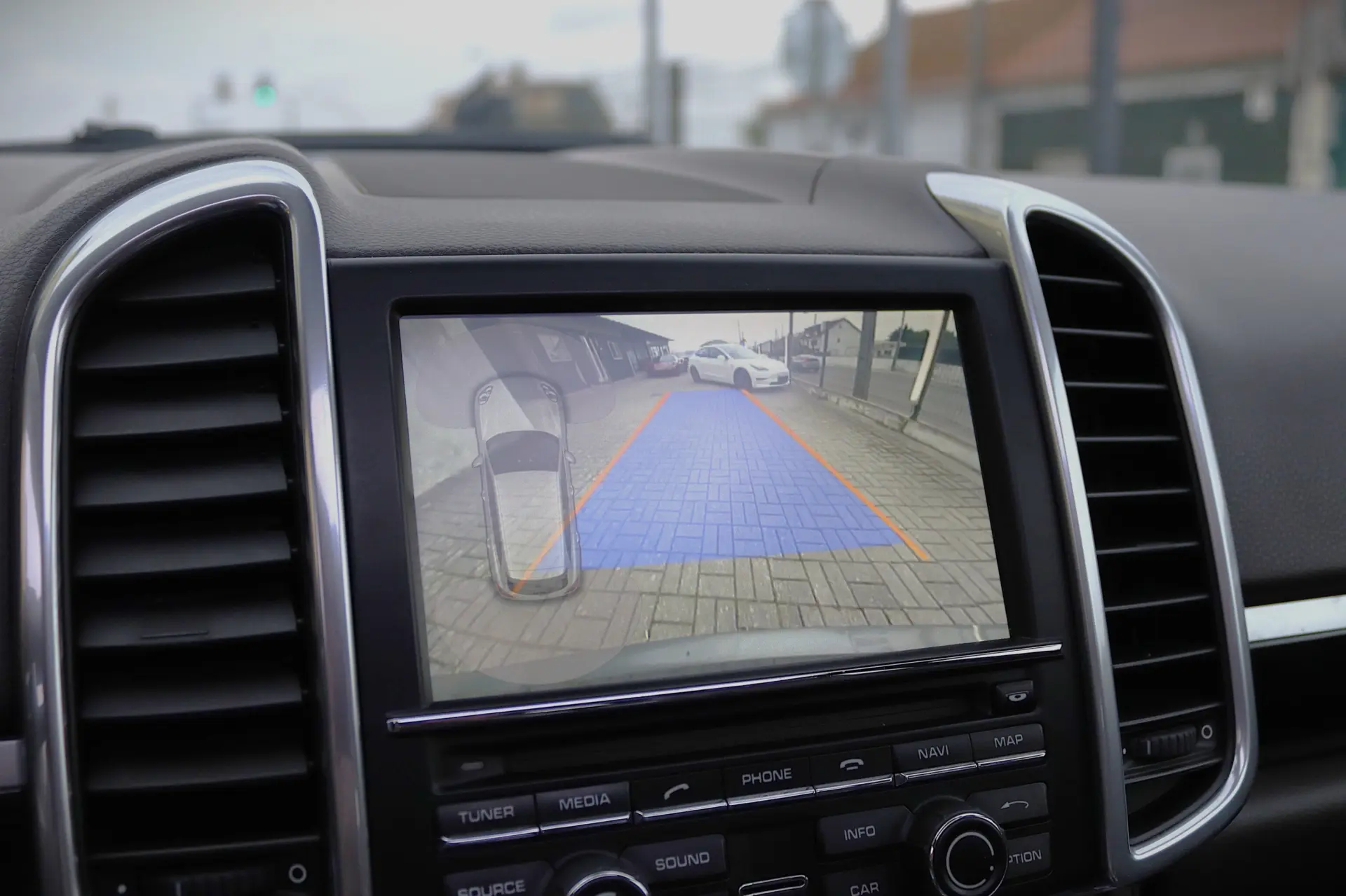 Porsche Cayenne S E-Hybrid 24