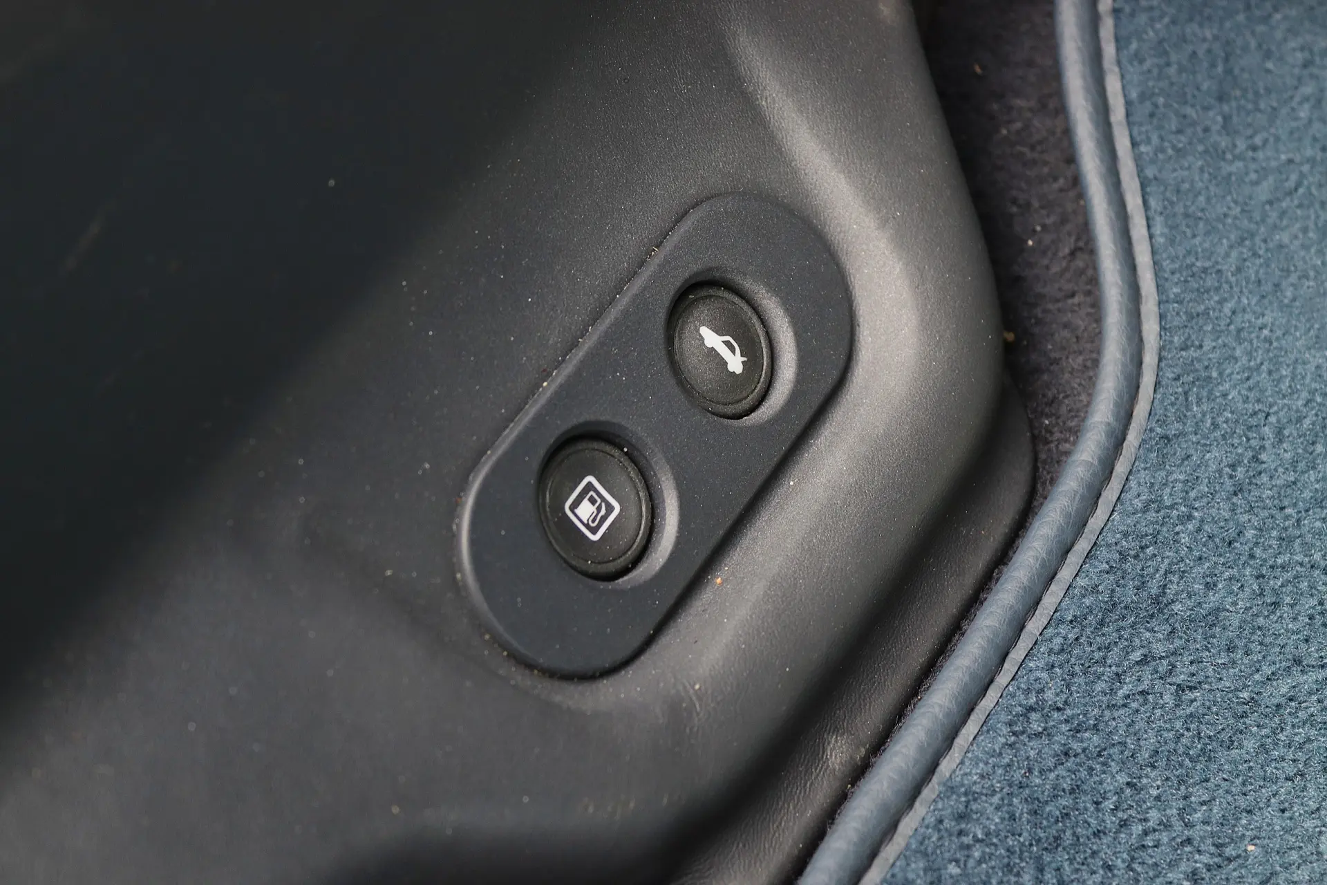 Ferrari FF Standard 32