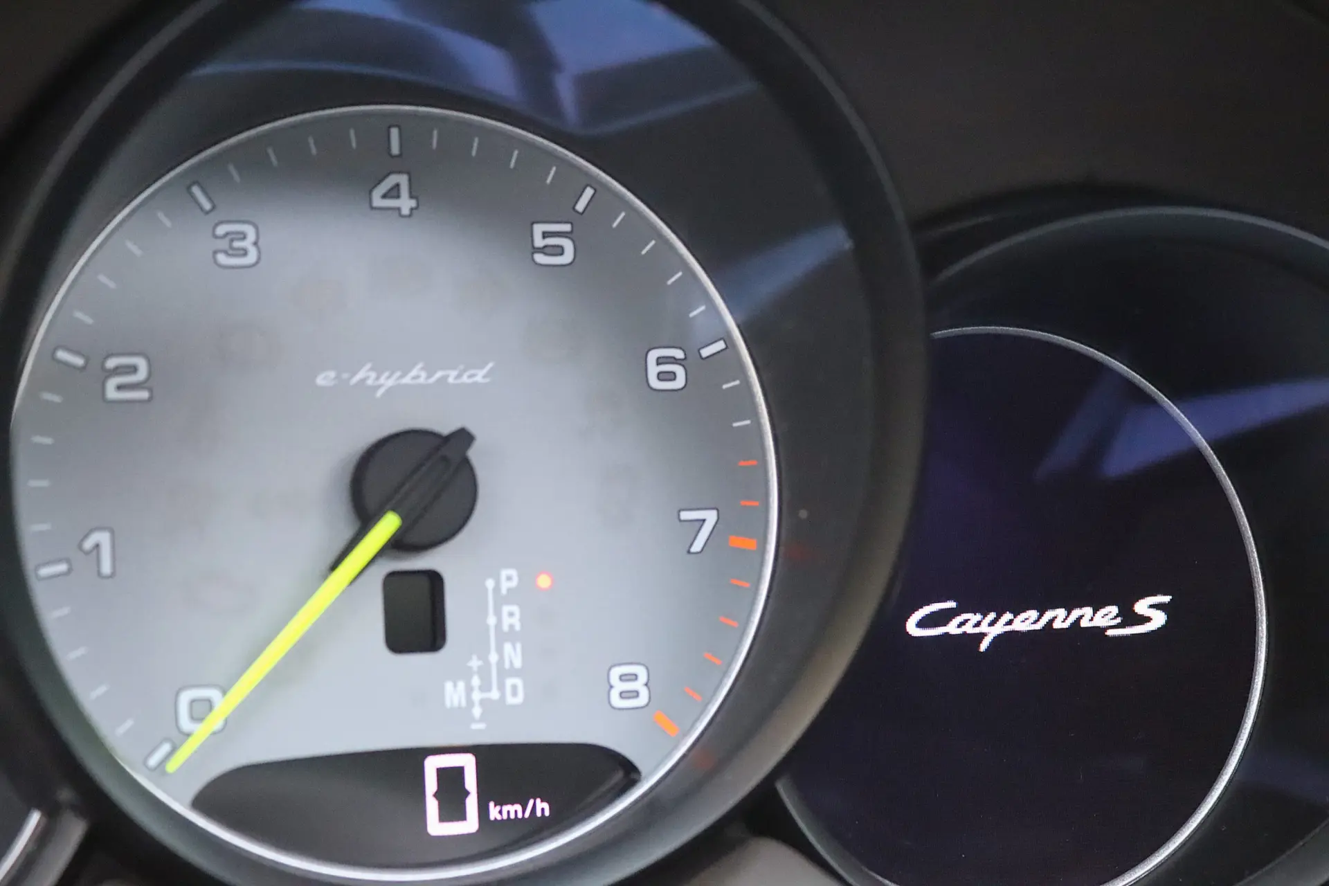 Porsche Cayenne S E-Hybrid 25