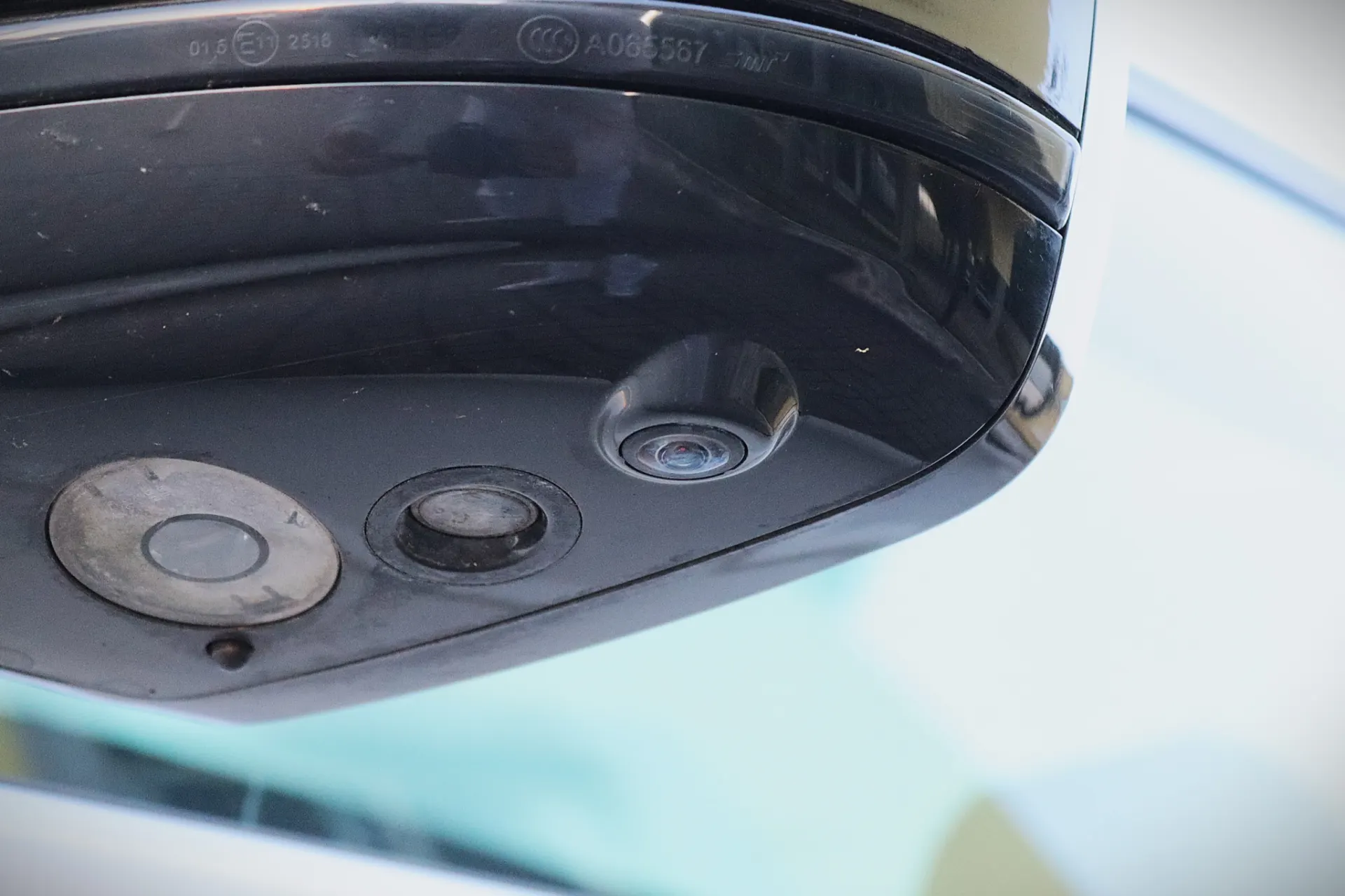 Land Rover Discovery Sport 1.5 I3 P300e AWD Dynamic SE 13