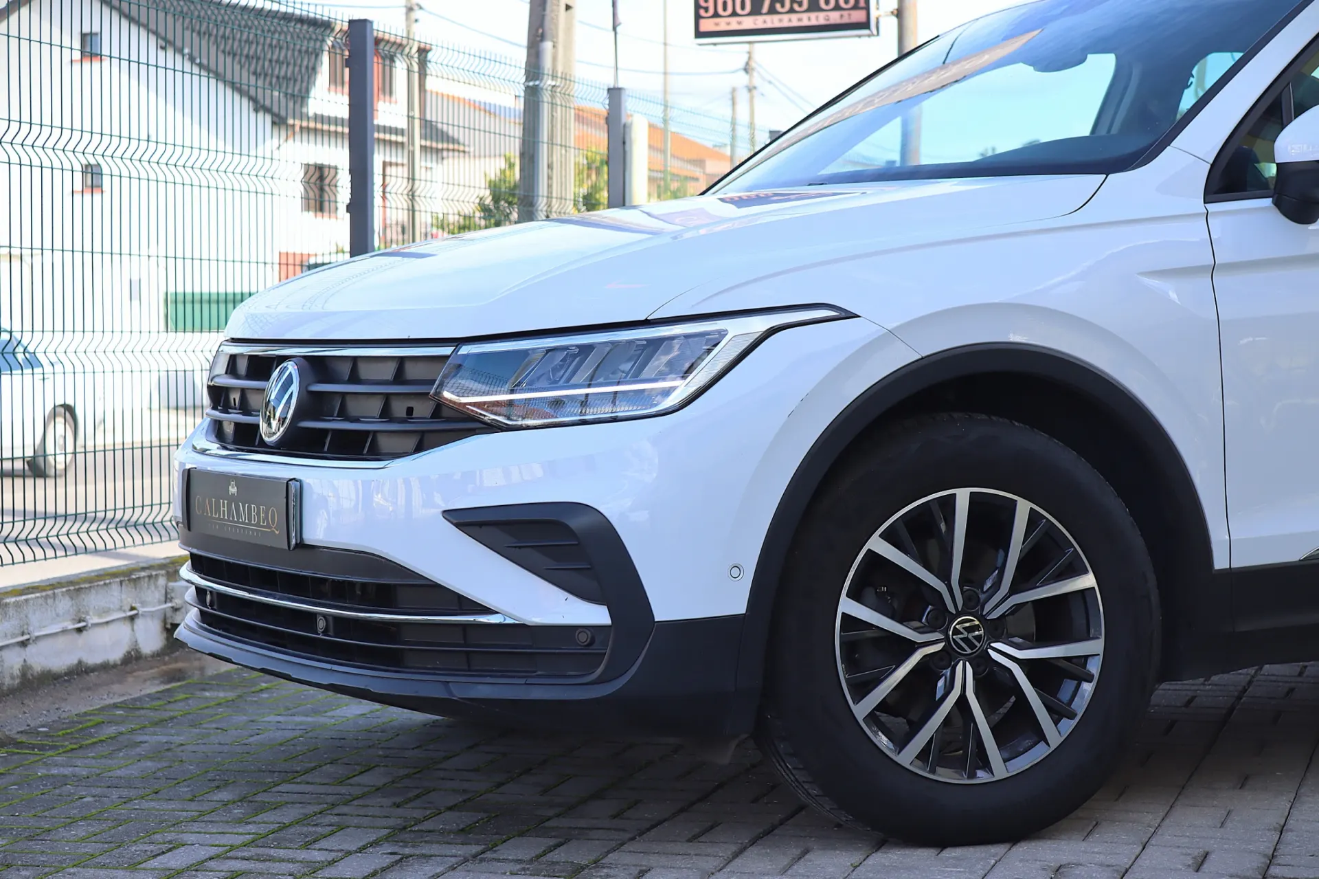 Volkswagen Tiguan 1.5 TSI Confortline 10