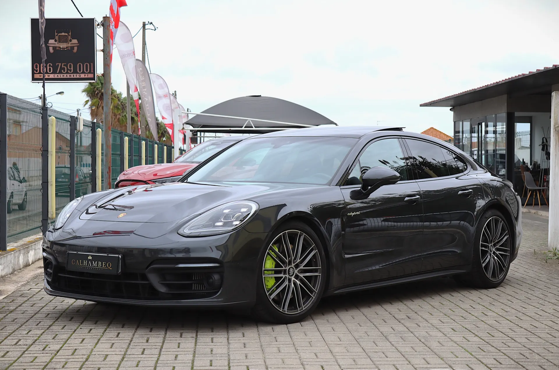 Porsche Panamera 4S E-Hybrid 1