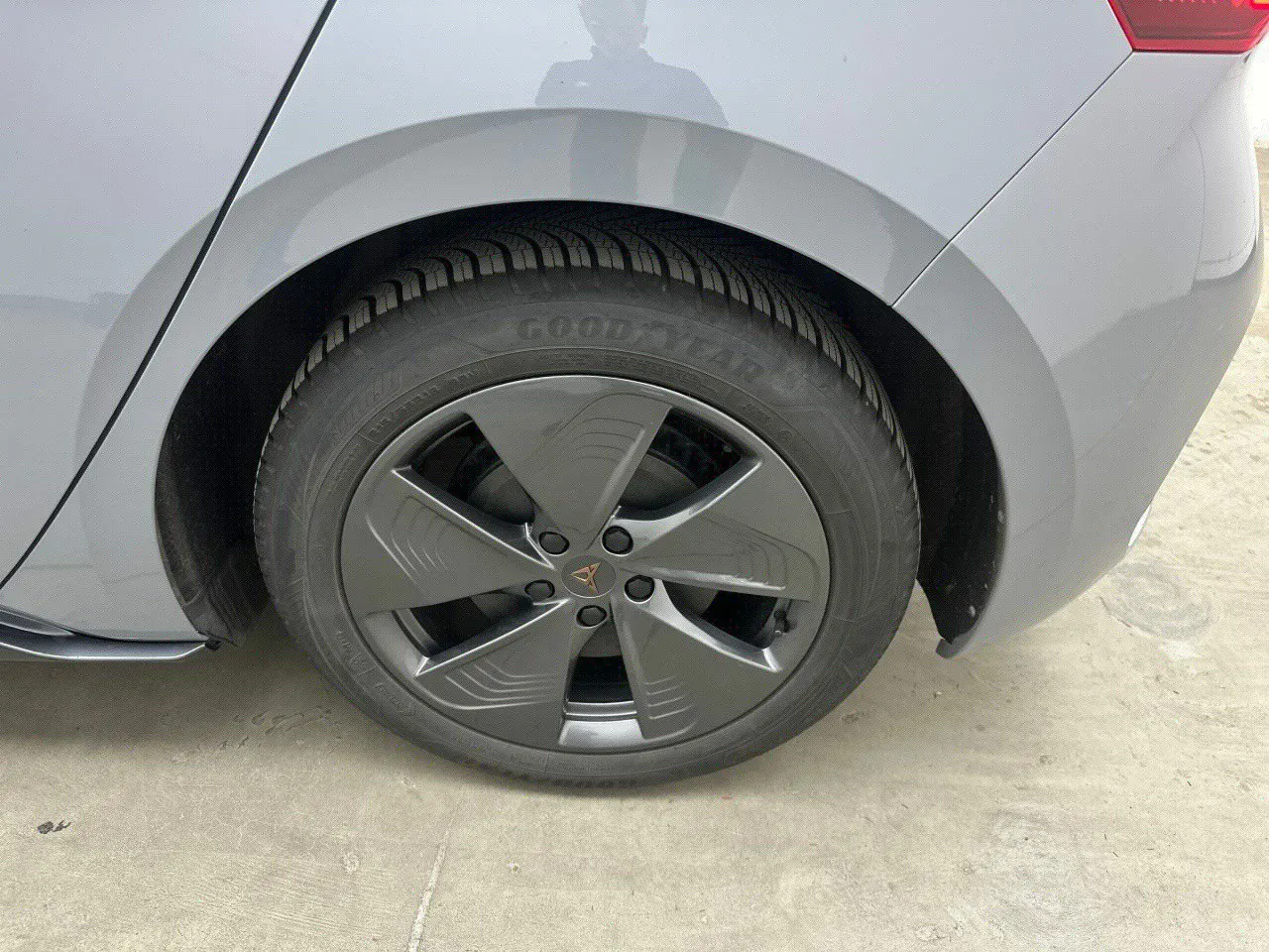 Cupra Born 58 kWh 12