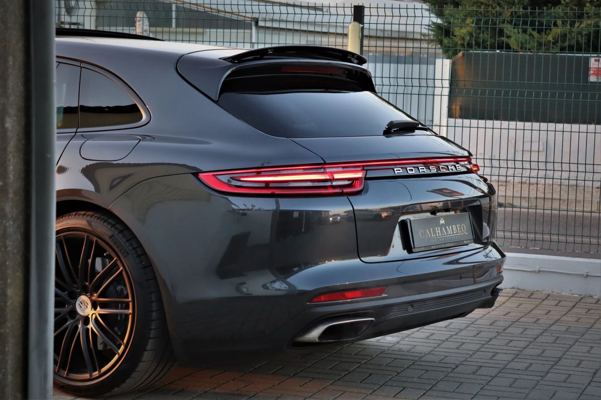 Porsche Panamera Sport Turismo 4 E-Hybrid 22