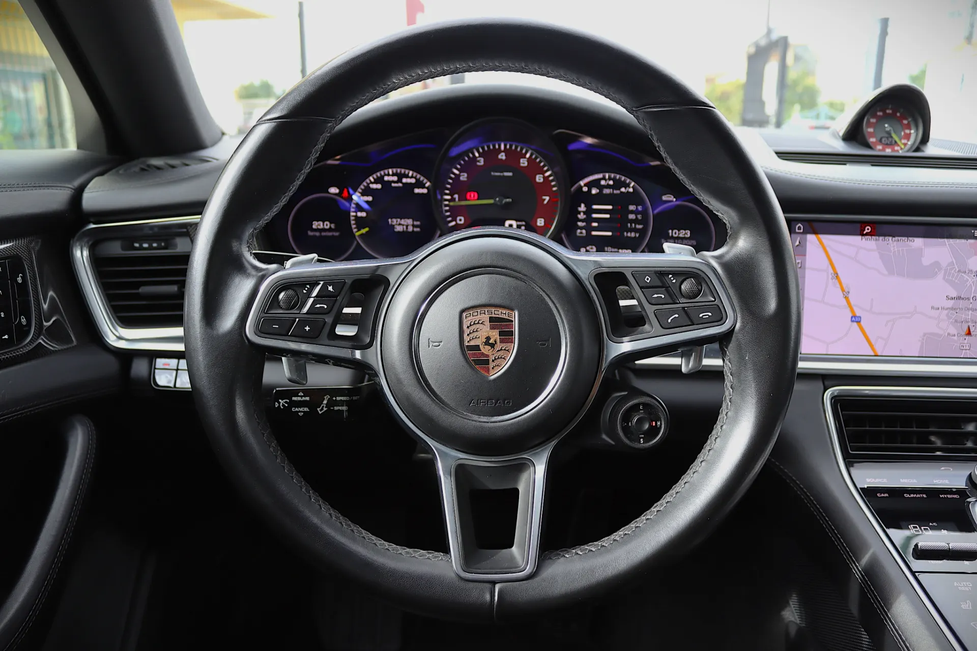 Porsche Panamera Sport Turismo 4 E-Hybrid 29