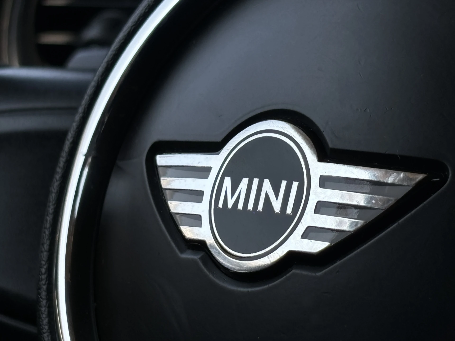 MINI 3 Portas Cooper D 18