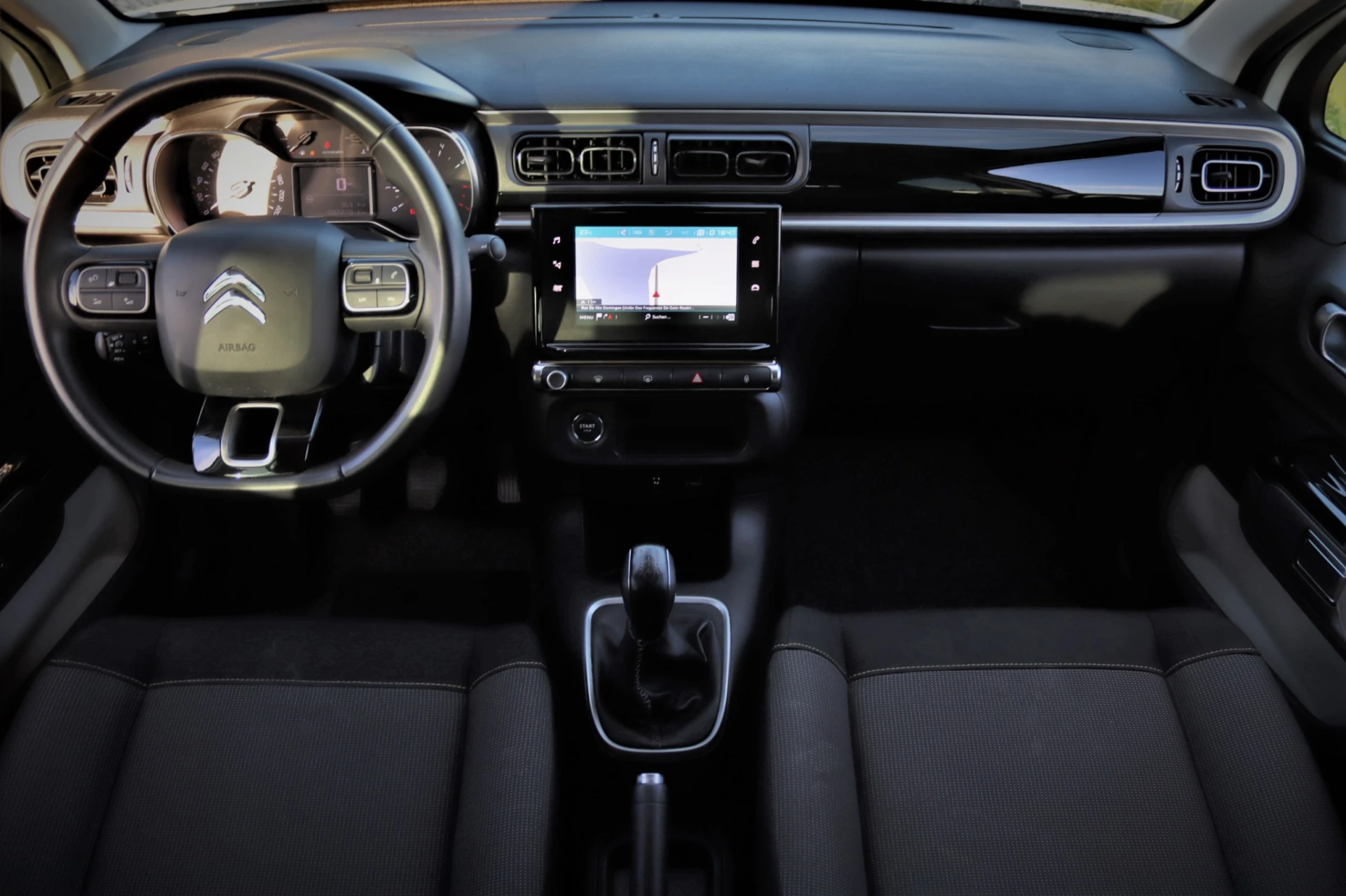 Citroën C3 1.2 PureTech Shine 4
