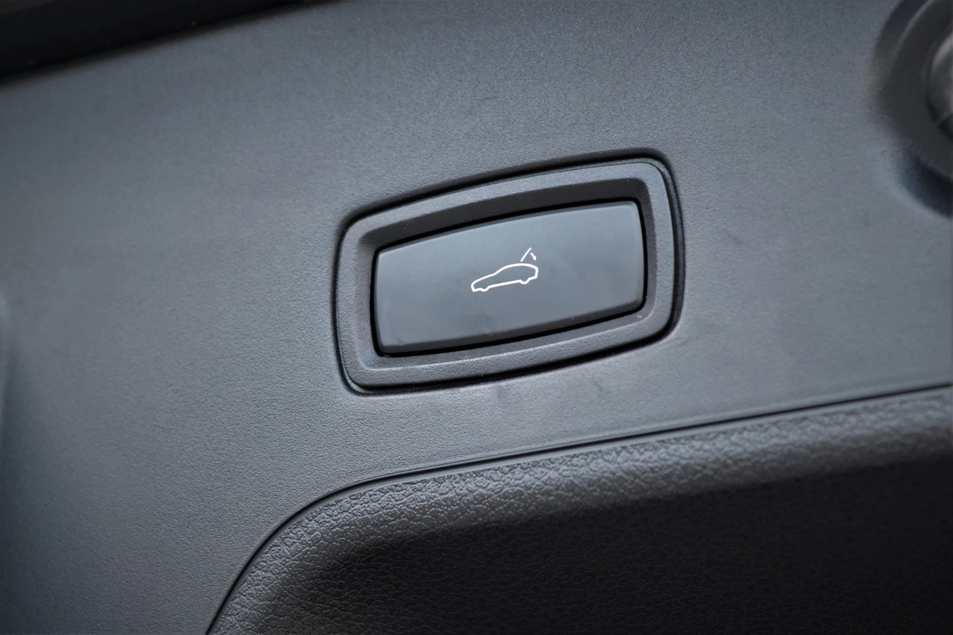 Porsche Panamera Sport Turismo 4 E-Hybrid 21
