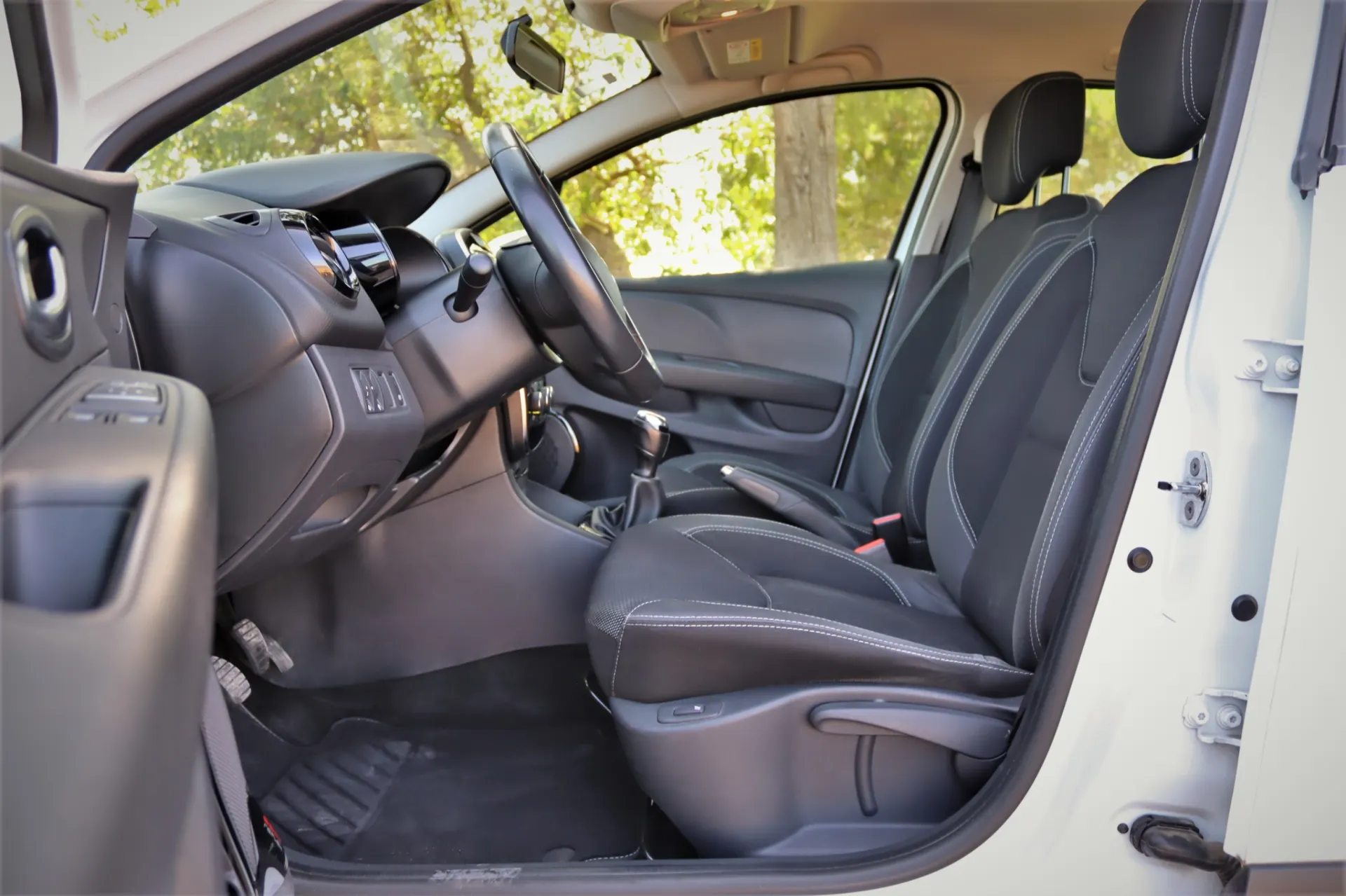 Renault Clio Sport Tourer 0.9 TCe Limited 10