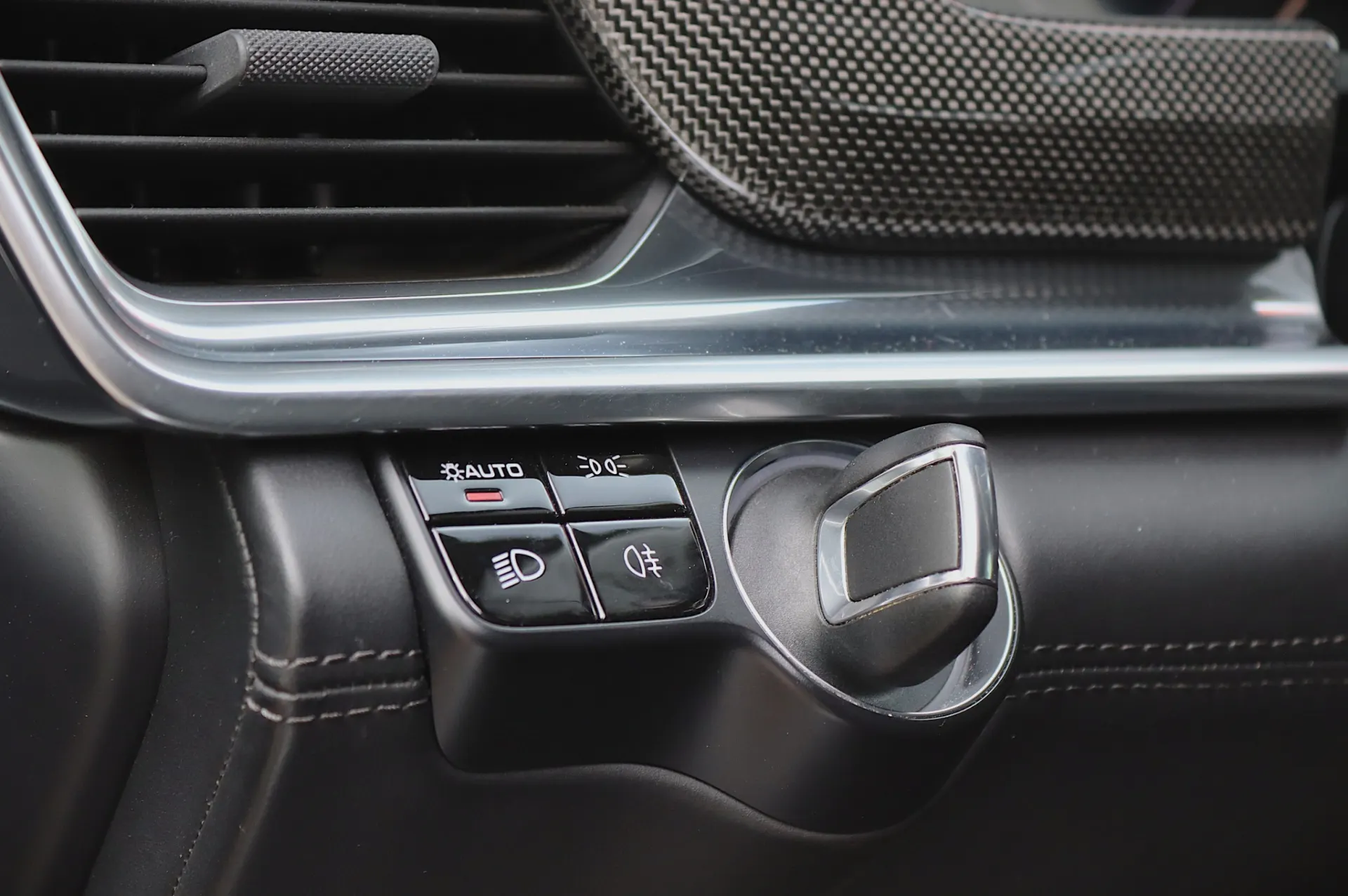 Porsche Panamera Sport Turismo 4 E-Hybrid 28