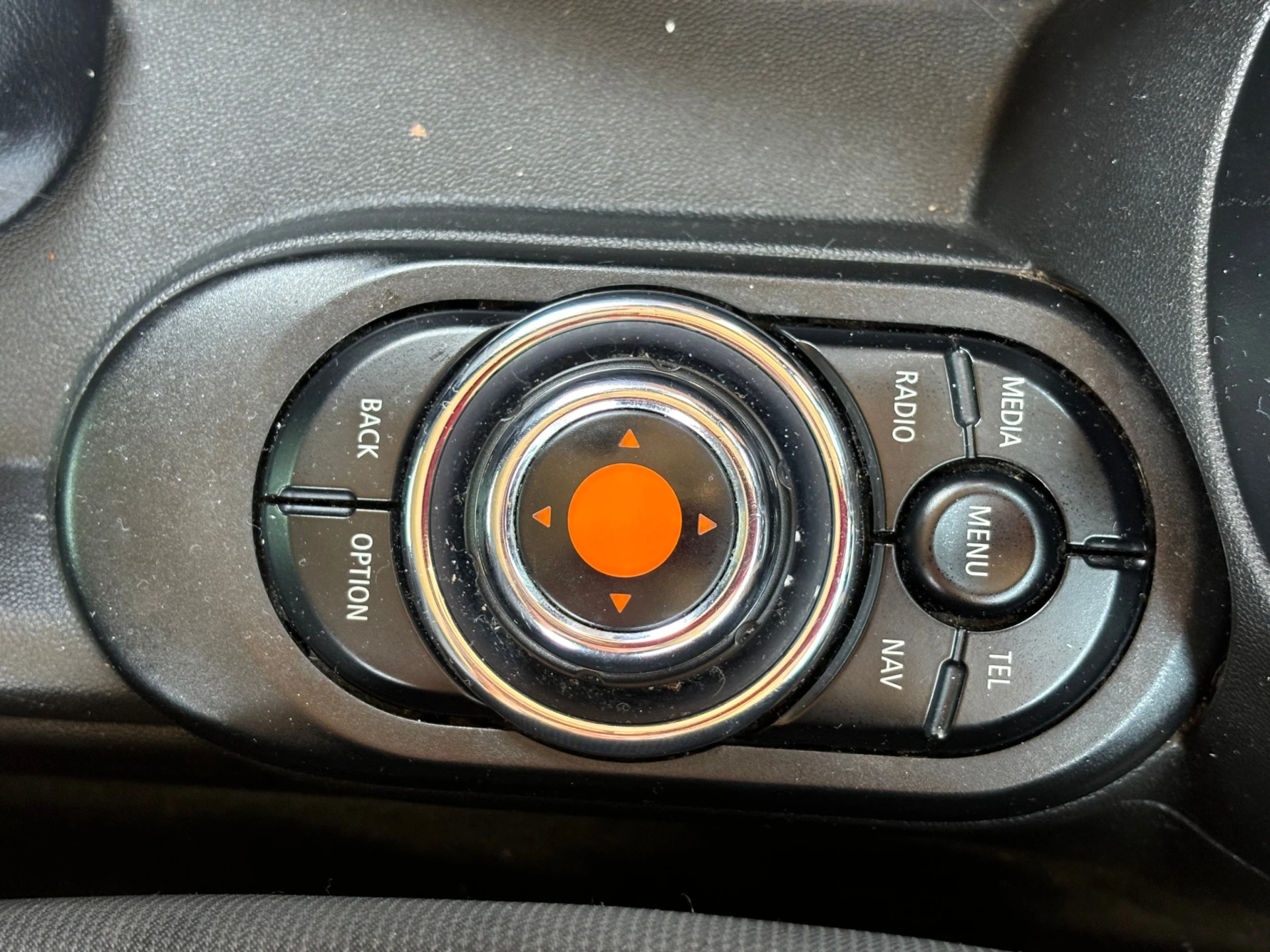 MINI 3 Portas Cooper D 7