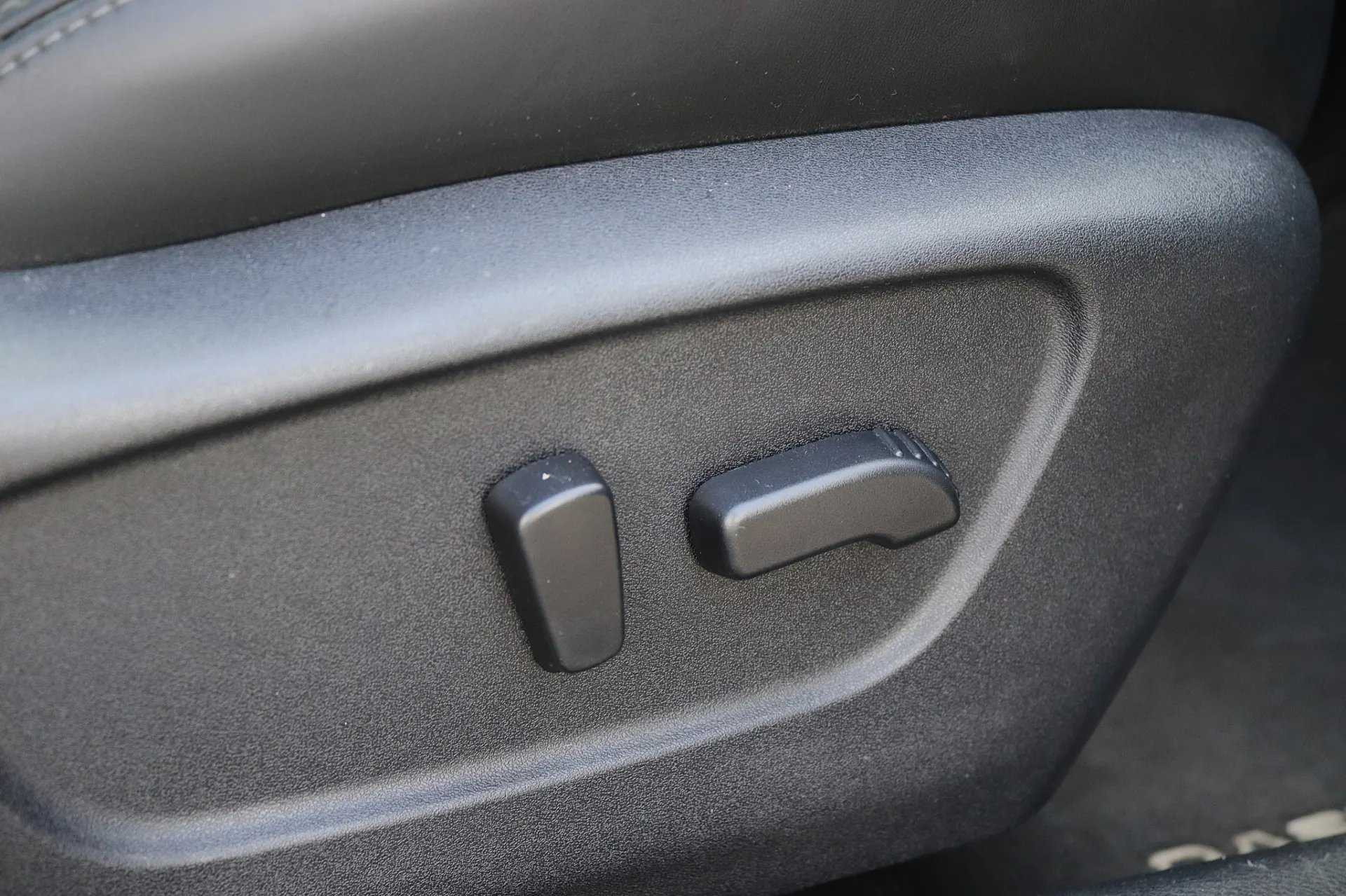 Nissan Qashqai 1.2 DIG-T Tekna Premium Pele RS 35