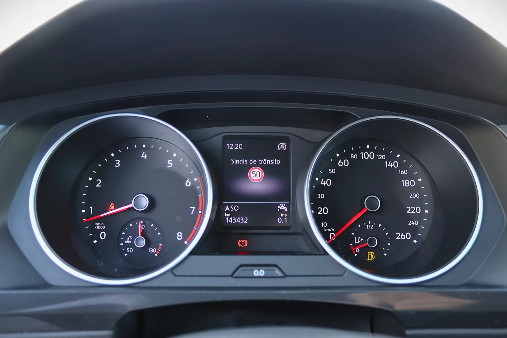 Volkswagen Tiguan 1.5 TSI Confortline 20