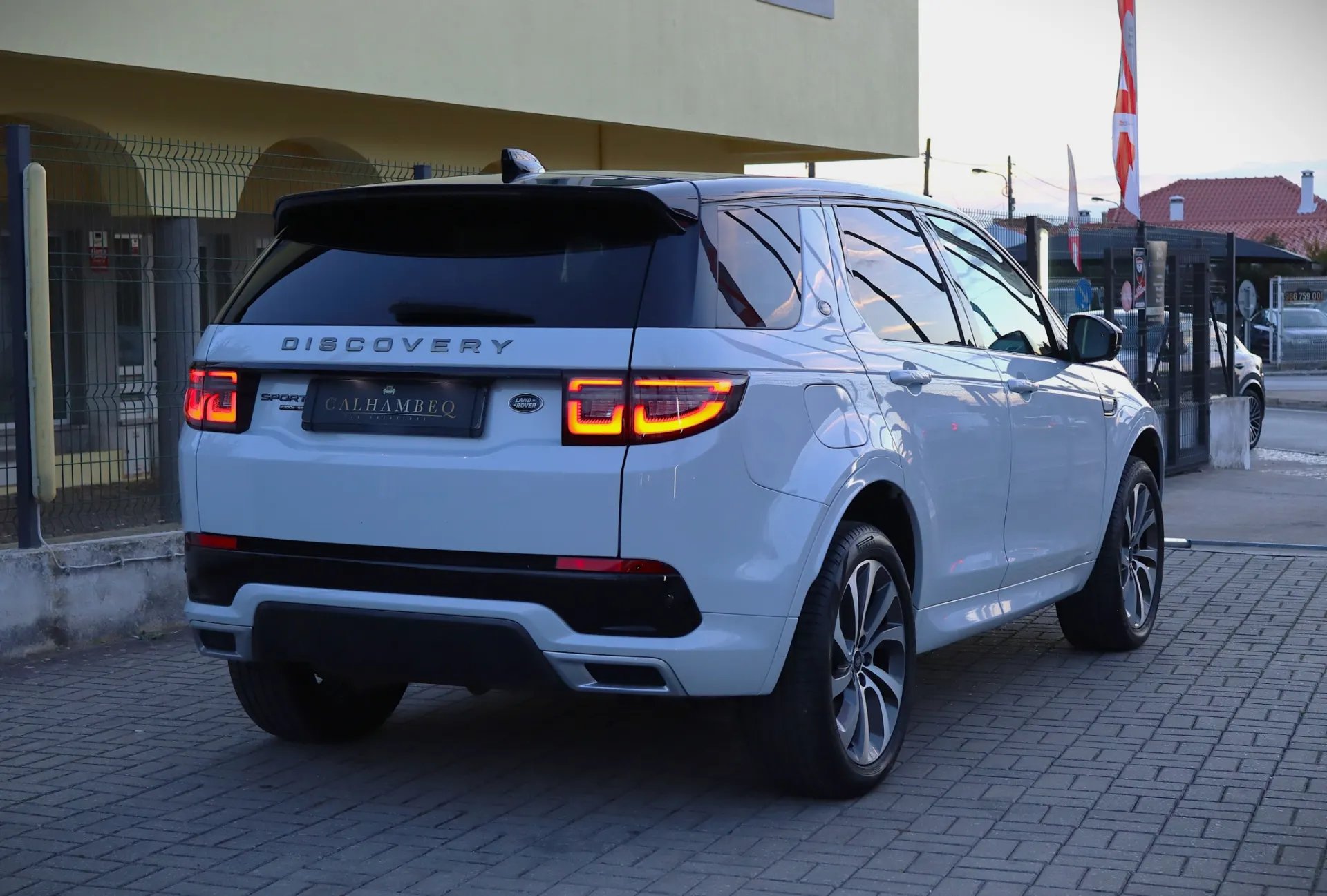 Land Rover Discovery Sport 1.5 I3 P300e AWD Dynamic SE 3