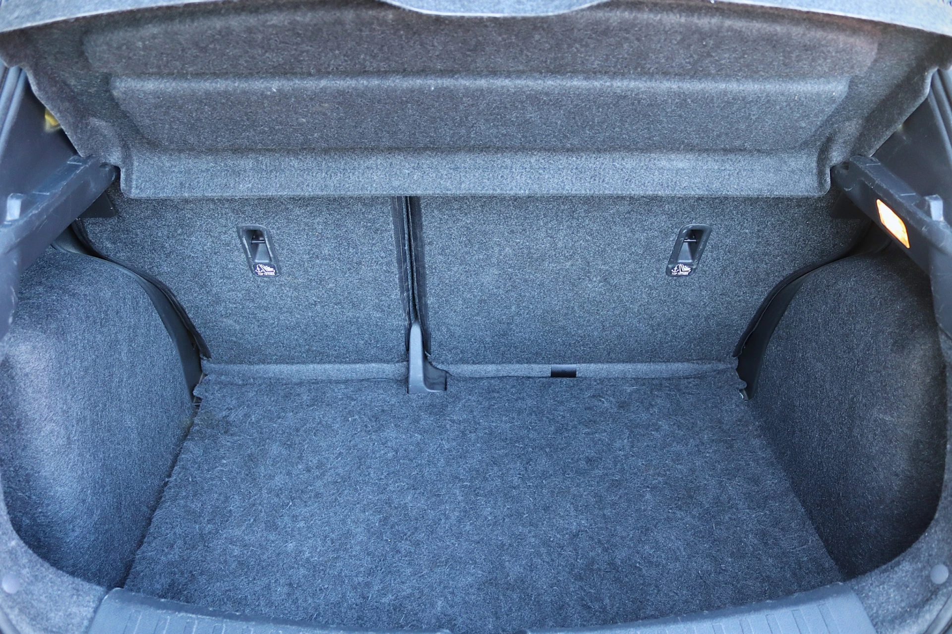 Nissan Micra 1.0 IG-T N-Connecta 24