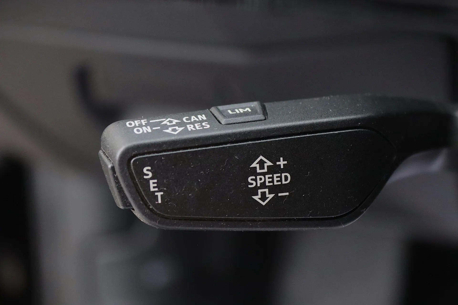 Audi A3 Limousine 30 TFSI S tronic 7