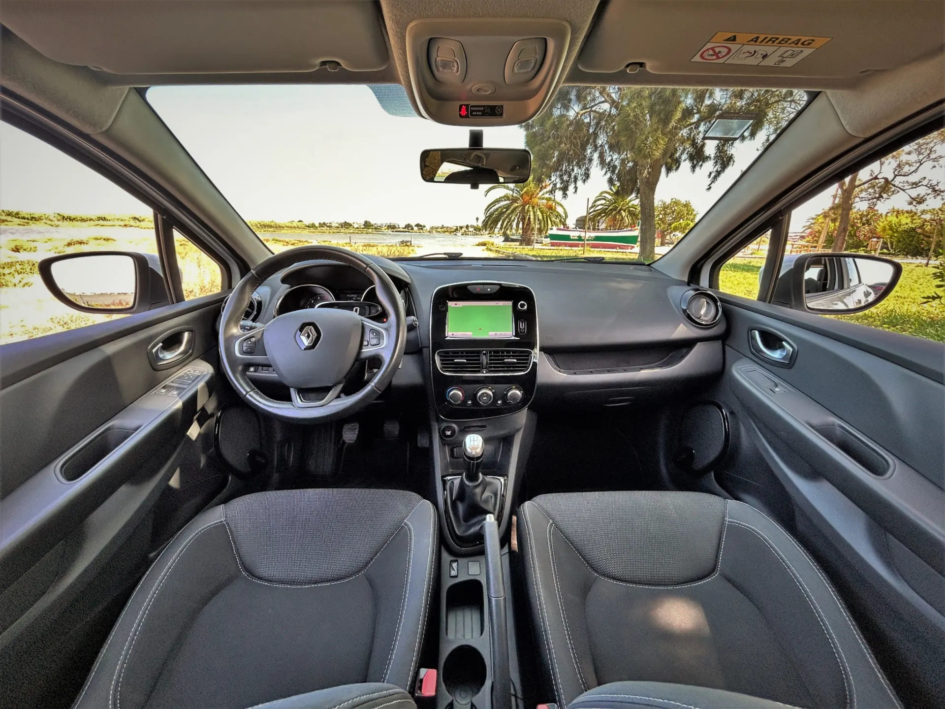 Renault Clio Sport Tourer 0.9 TCe Limited 19