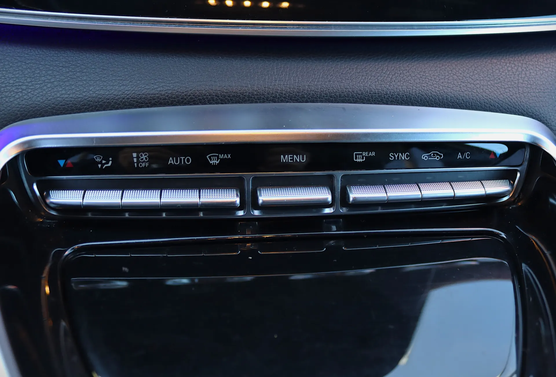 Mercedes-Benz AMG GT 53 4Matic+ 29