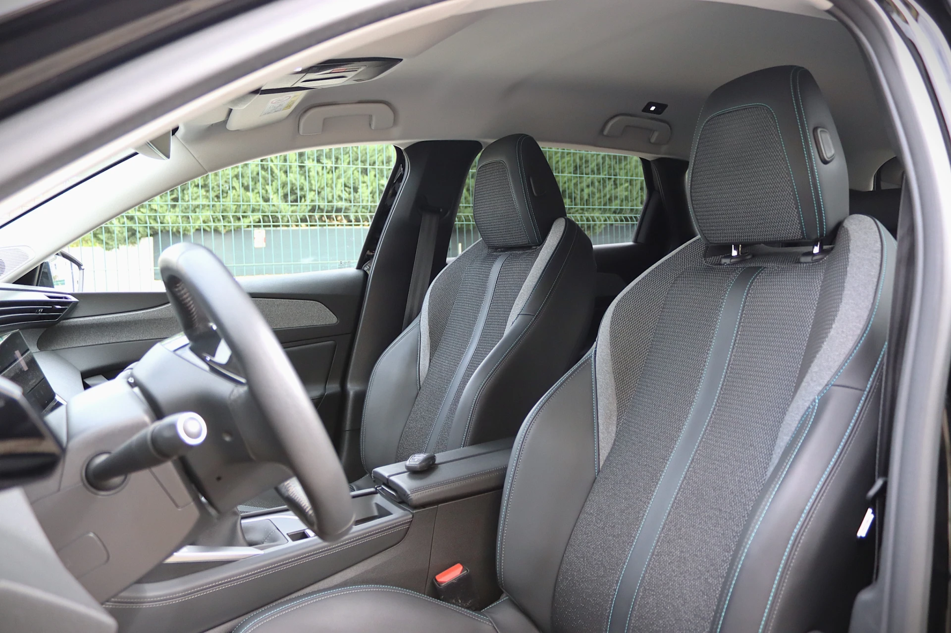 Peugeot 308 SW 1.2 PureTech Allure Full LED 16