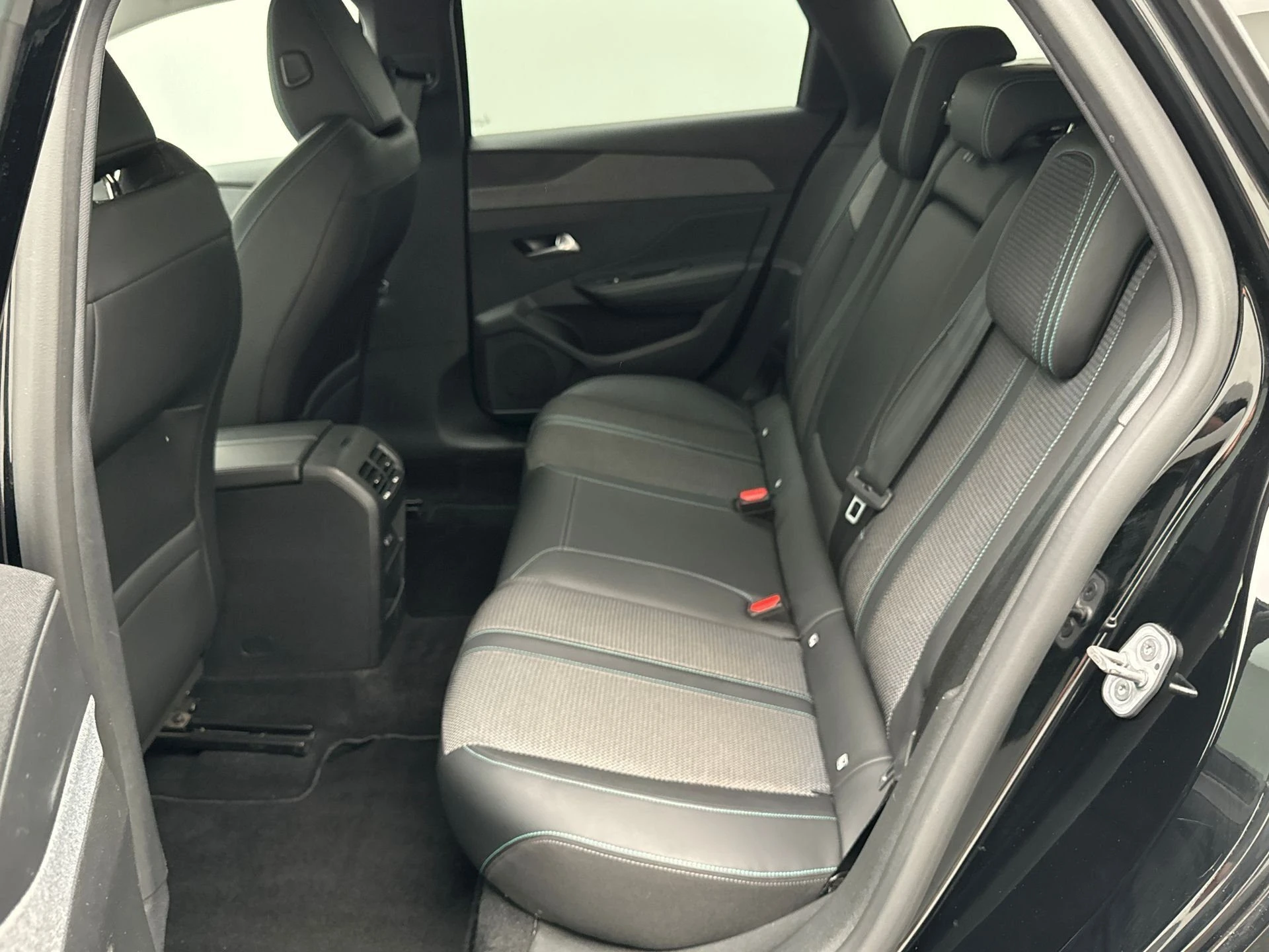 Peugeot 308 SW 1.2 PureTech Allure Full LED 13