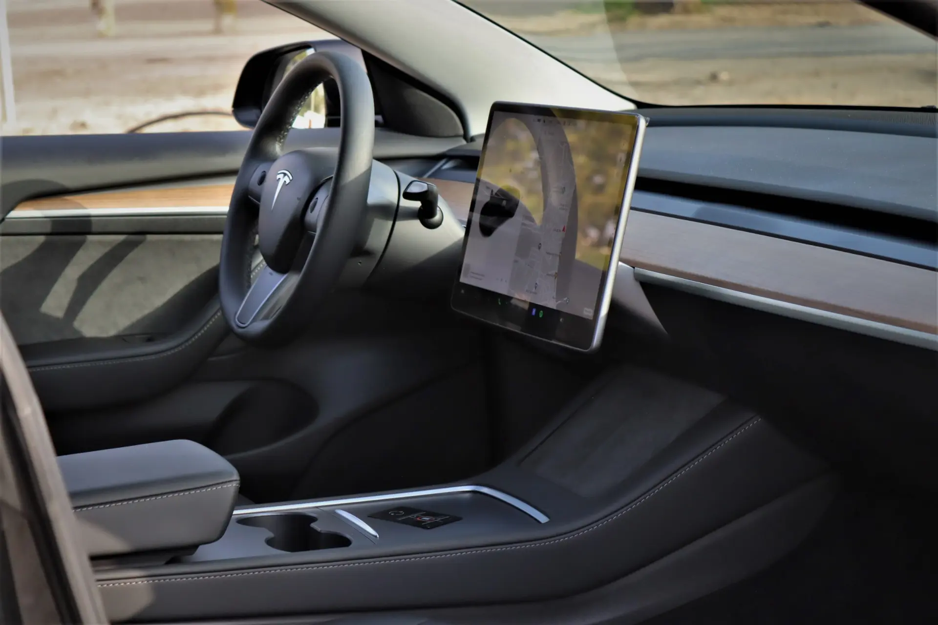 Tesla Model 3 Standard Range Plus RWD 7