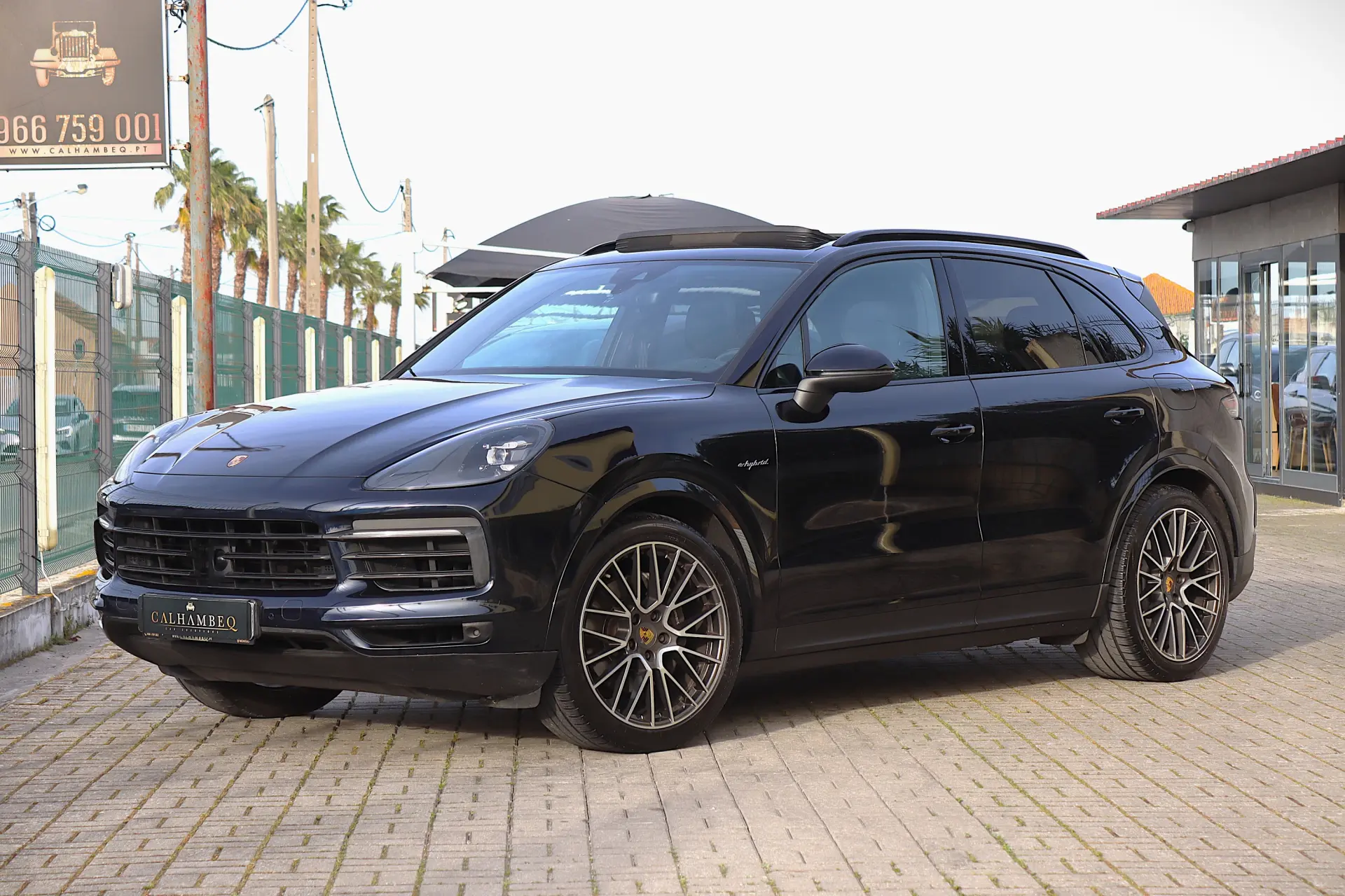 Porsche Cayenne E-Hybrid 1