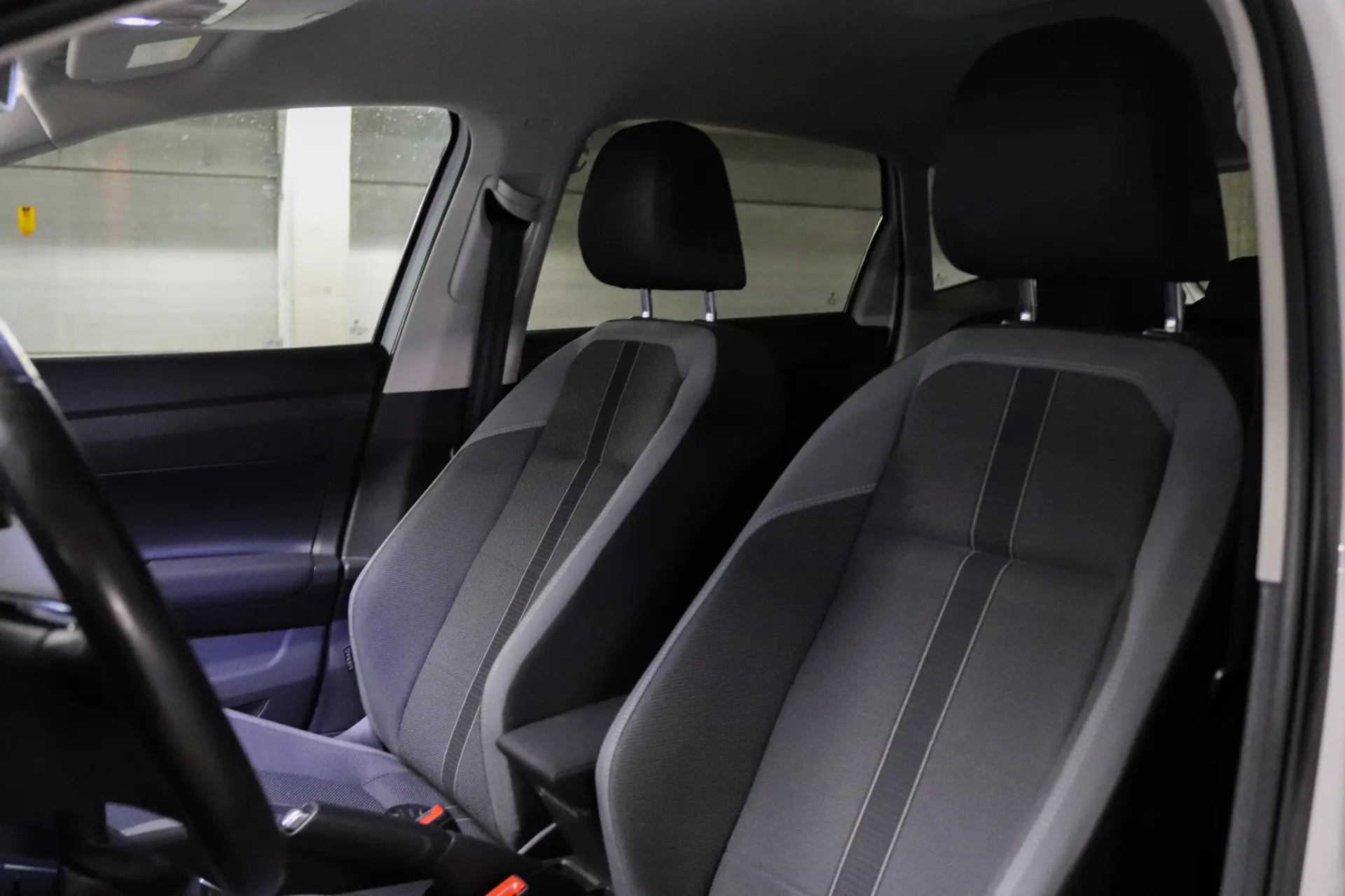 Volkswagen Polo 1.0 TSI OPF DSG R-Line 13
